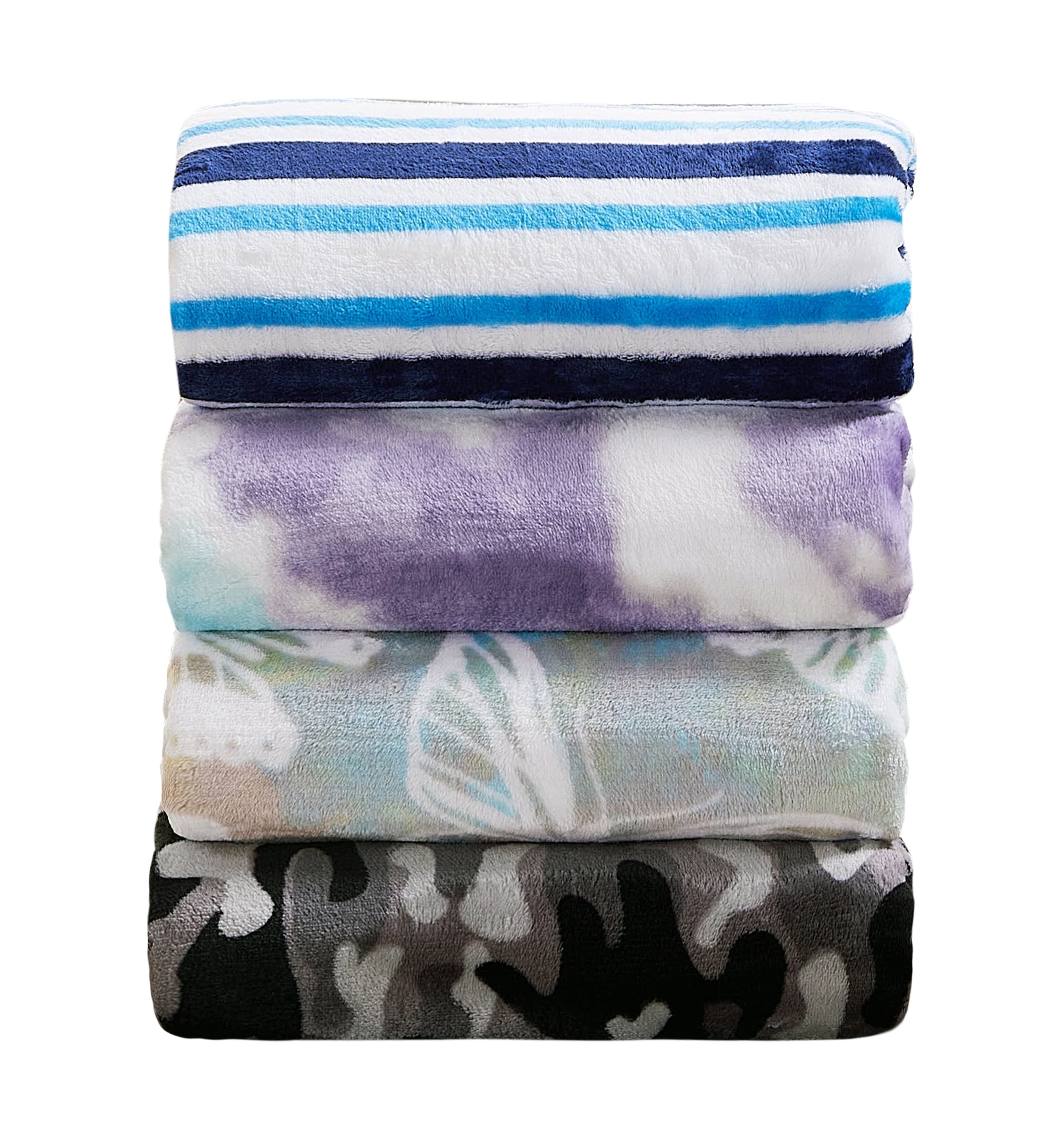 Decorative Knitted Blue Stripes XL Oversized Throw Blanket, 72 x 50 inches, Great for a Kids Bedroom, Super Soft and Cozy - Lightweight Plush Warm Blanket for All Seasons Detail