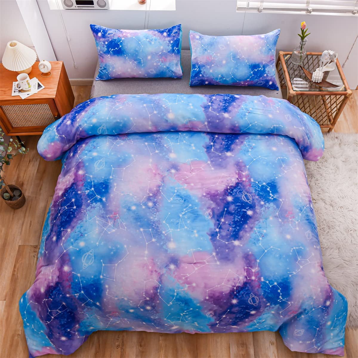 All-Season Tie Dye Constellation Ombre Comforter Set Twin Gradient Galaxy Bedding Set Blue Purple - All-Season Down Alternative Comforter Insert Detail