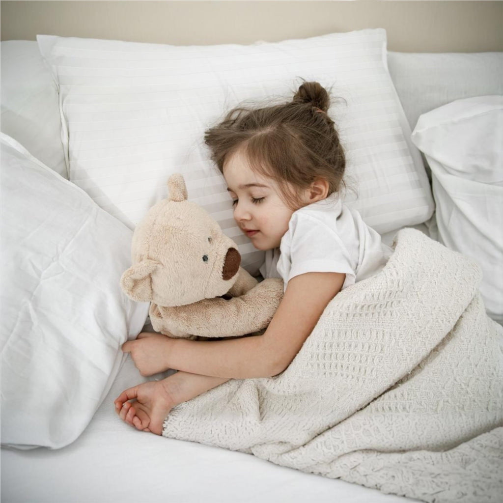 Ergonomic Memory Foam 100% Cotton Kids Size Bed Pillows Set of 2 - Premium Down Alternative Cooling Pillows for Side, Back, and Stomach Sle... - Decorative Throw Pillow Cushion for Sofa & Bed Detail