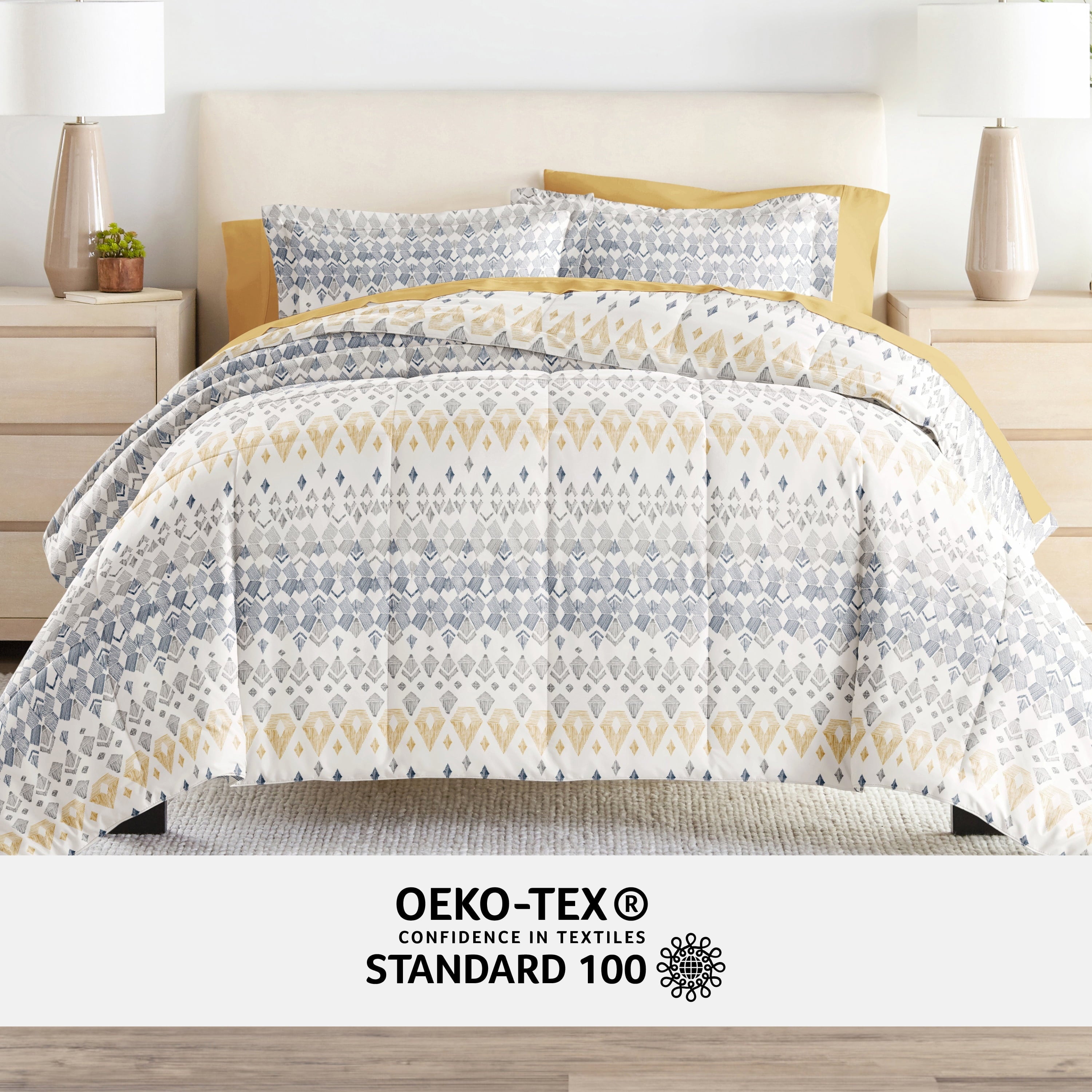 Fluffy Down Alternative 7 Piece Bedding Bundle, Microfiber Patterned Comforter and Sheet Set, Queen - Cloud-Like Soft Lightweight Bed Comforter Detail