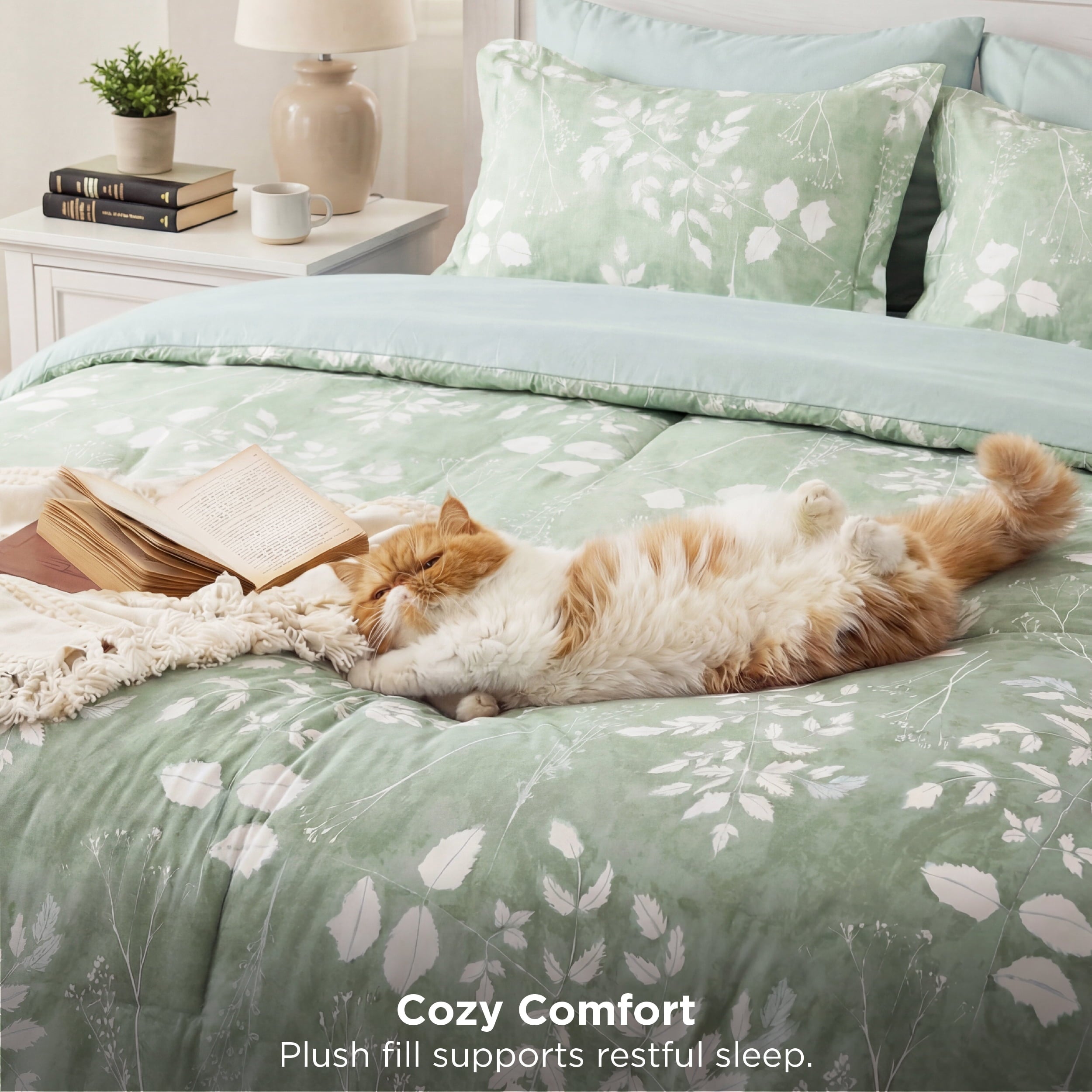 Luxurious Quilted Queen Comforter Set Sage Green, Bed in a Bag Queen Size Bedding, 7-Pieces Botanical Flowers Spring Comforter, Sheets,... - All-Season Down Alternative Comforter Insert Detail