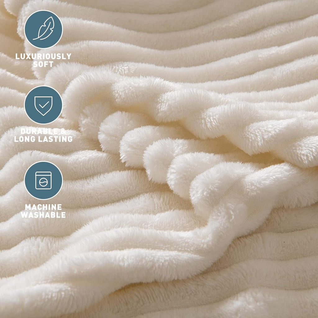 Cozy Fleece Extra Soft with Strip, Plush Fuzzy Cozy Bed s and s for Couch,Bed,Sofa,Lightweight and Versatile s for Office Bedroom... - Lightweight Plush Warm Blanket for All Seasons Detail