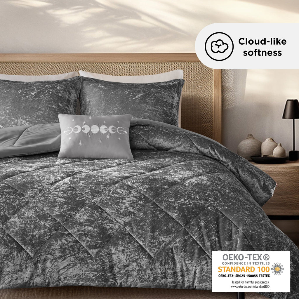 All-Season King/Cal King Size Comforter Sets, Velvet Bedding Comforter Set for All Seasons, Grey Bedding Set with Decor Pillow, ... - Cloud-Like Soft Lightweight Bed Comforter Detail
