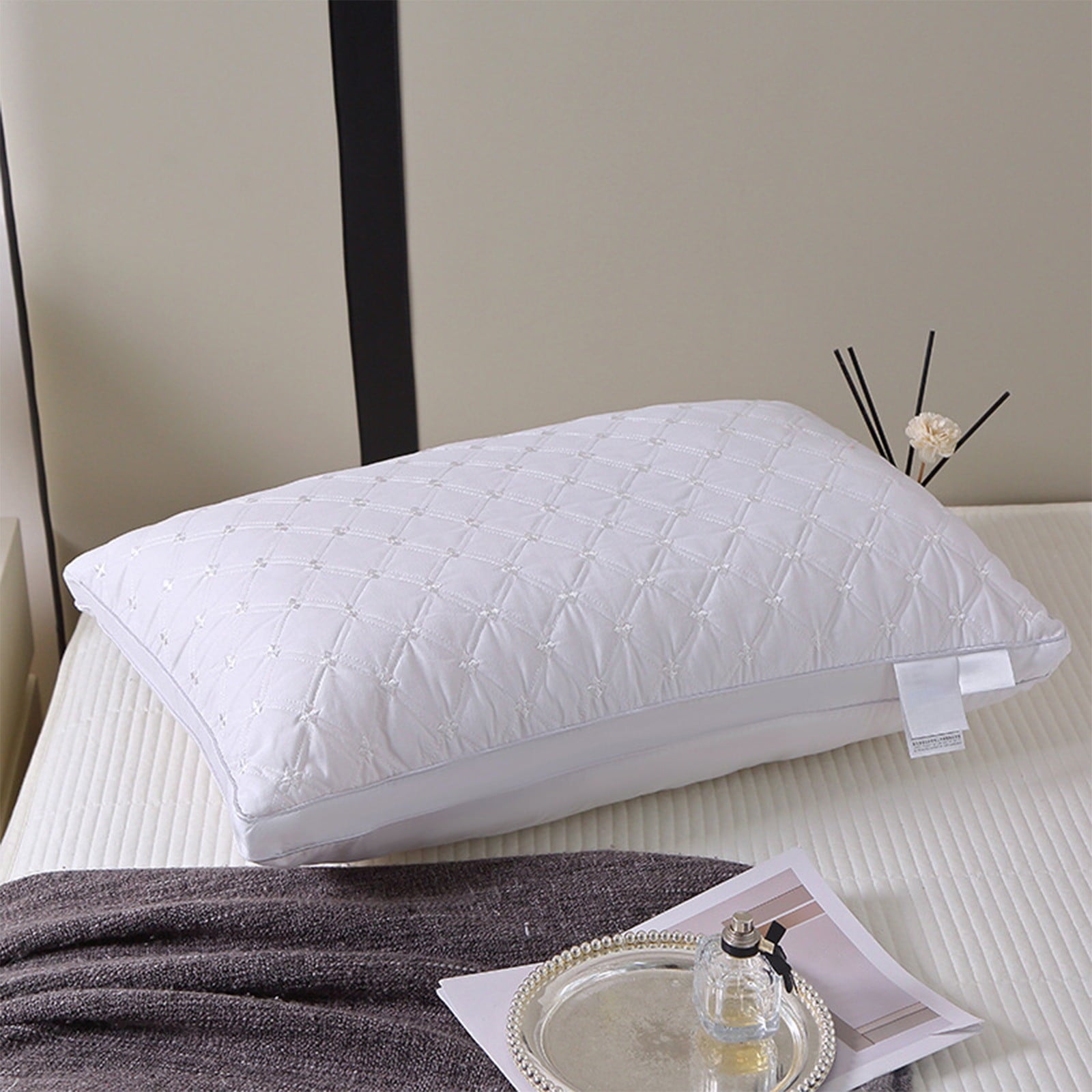 Orthopedic Support Hotel Grade Extra Soft Pillows Queen Size Set of 2 Supportive Bed Pillow for Back Side and Stomach Sleepers, Breathab... - Ergonomic Memory Foam Pillow for Neck Pain Support Detail