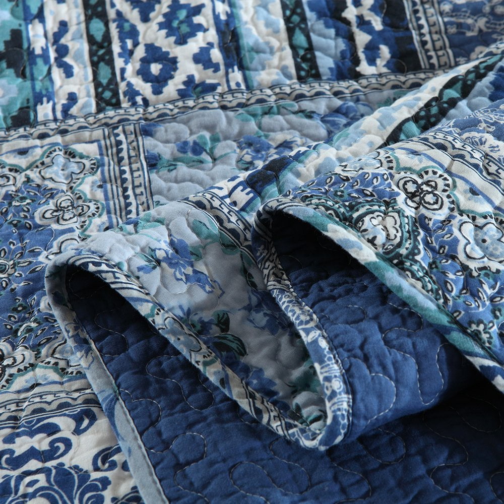 Luxurious Quilted Quilt Comforter Cotton Bedding Set With Shams, Vintage Blue, King - Luxurious Quilted Duvet Cover Set Detail