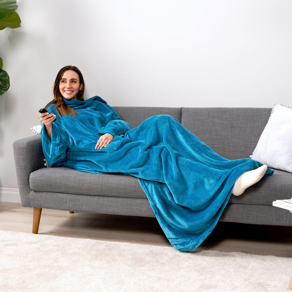 Cozy Fleece Wearable Blanket with Sleeves for Adult Women Men, Cozy Fleece Warm Wrap Throw Blanket with Arms, Pocket, Gifts for C... - Lightweight Plush Warm Blanket for All Seasons Detail