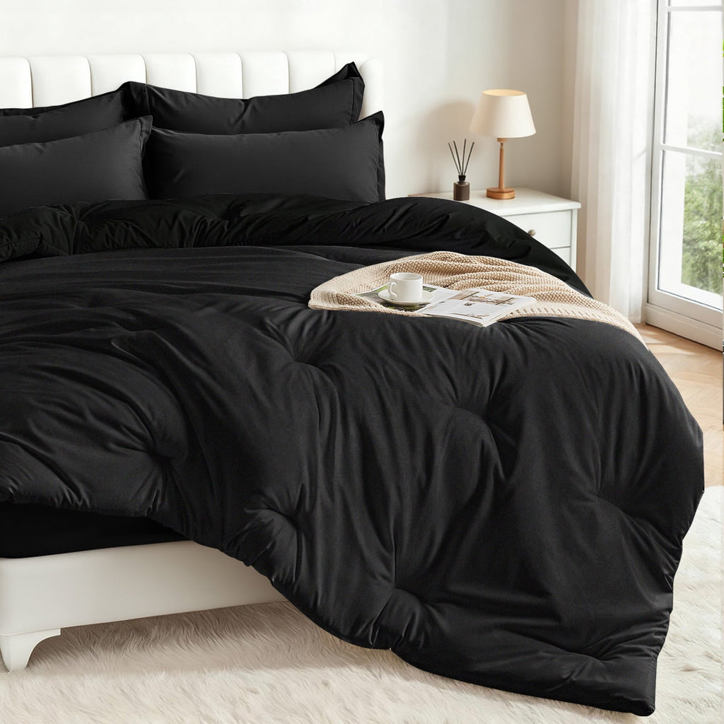 All-Season 5-Piece Bed in Bag - Twin Size Comforter Sets, Pillowcases & Sheet Collection for Cozy Bedding Sets Black - Cloud-Like Soft Lightweight Bed Comforter Detail