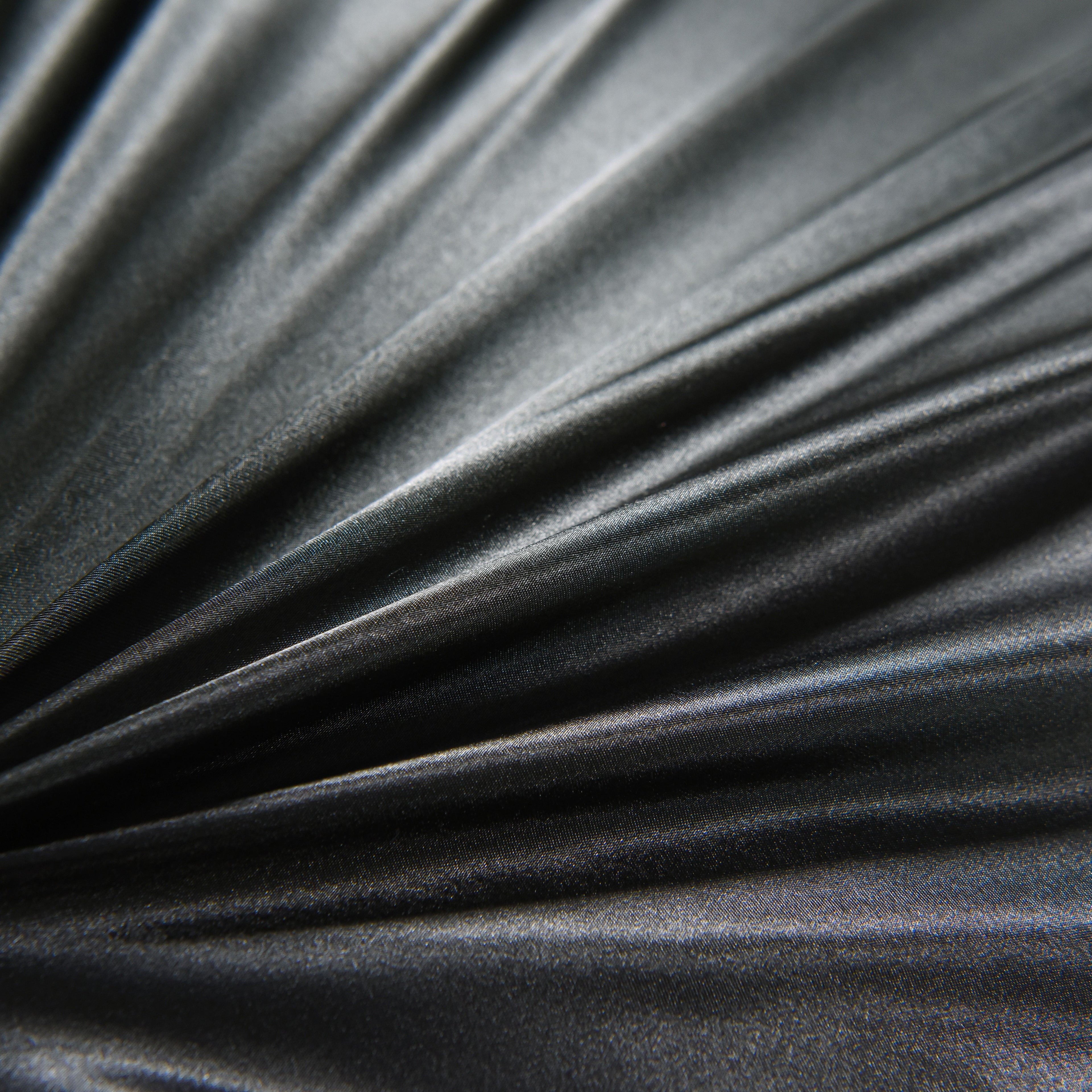 Breathable Luxury Satin Sheets Full Black Luxury Silky Bed Sheets 1800 Microfiber Sheet Set 4 Pcs - Cooling Hotel Quality Bedding Sheets and Pillowcases Detail