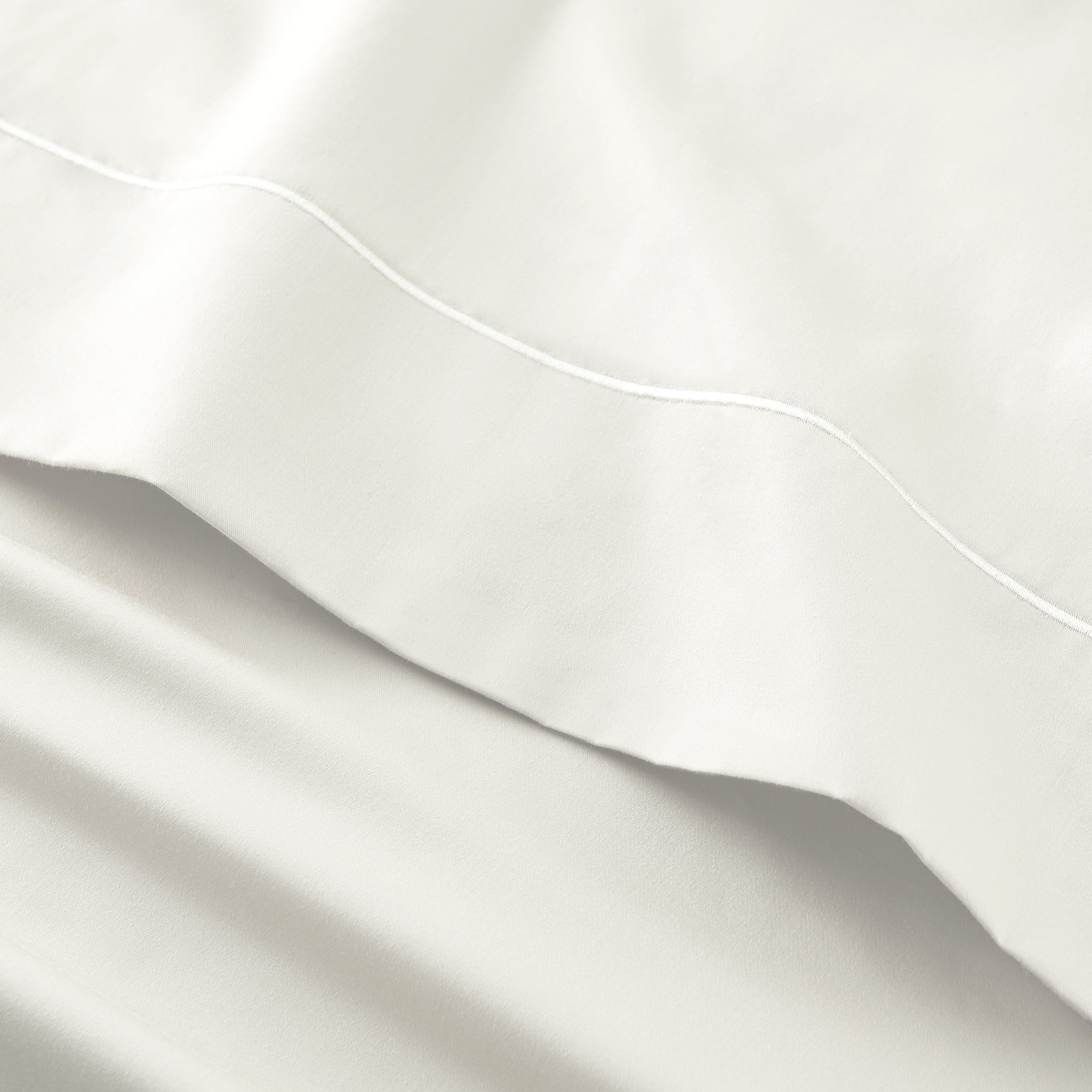 Wrinkle-Resistant 4-Piece 400 Thread Count Vanilla Dream Performance Bed Sheet Set, King - Breathable Egyptian Cotton Flat & Fitted Sheets Detail
