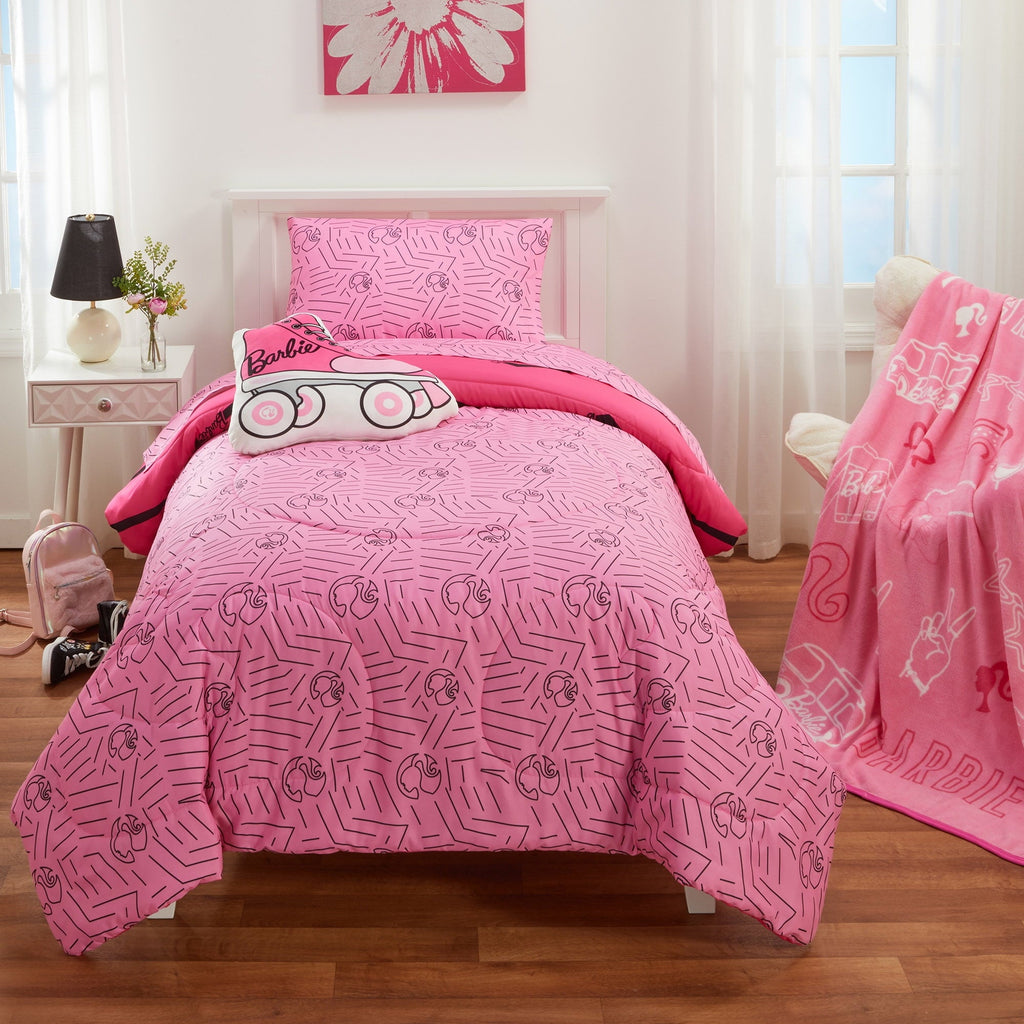 Fluffy Down Alternative Kids 2 Piece Pink Black Chevron Reversible Comforter and Pillowcase set, Twin/full - All-Season Down Alternative Comforter Insert Detail