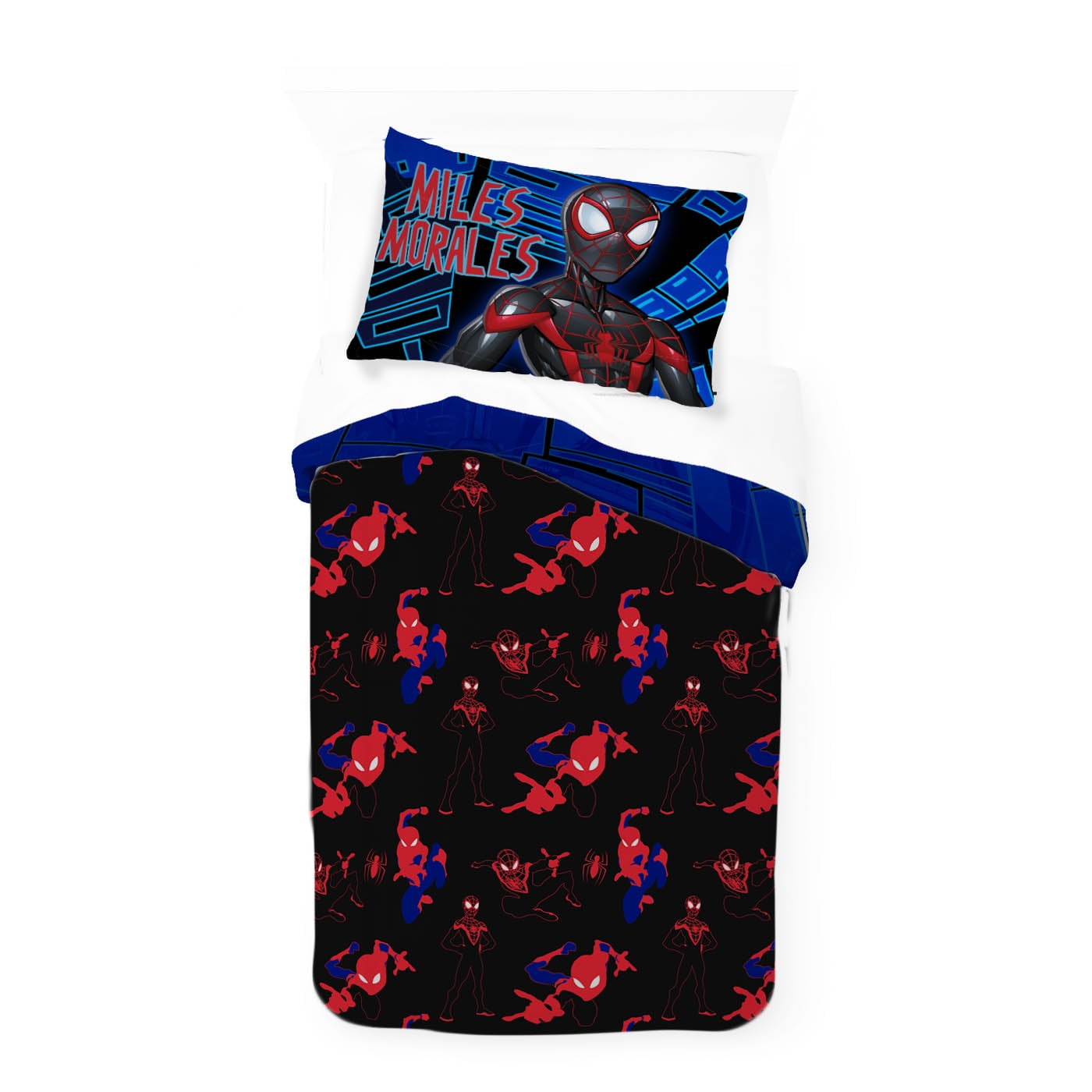 All-Season Spiderman Techno City Kids 2 Piece Blue Reversible Comforter and Pillowcase Set, Twin/Full - Hypoallergenic Ultra-Fluffy Quilt for Winter Detail