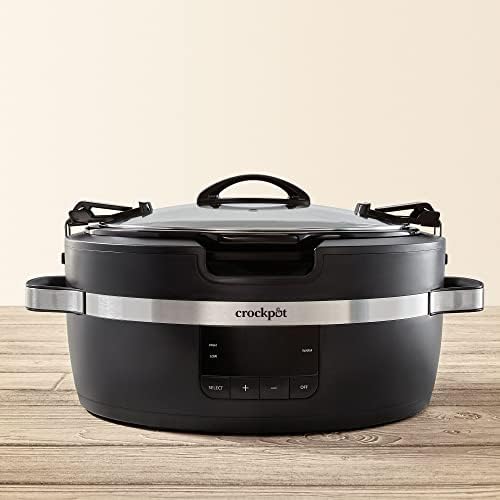 Triple-Insulated Crock-Pot Thermoshield 6 Quart Slow Cooker with Carry Handles S12S - Programmable Slow Cooker with Oval Ceramic Pot Detail