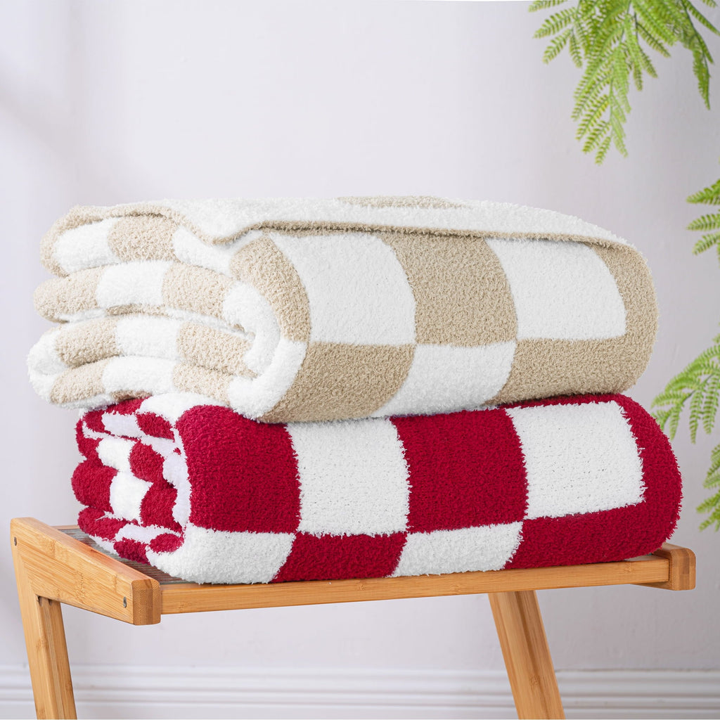 Reversible Sherpa Checkered Knit Throw Blanket, Ultra Soft Cozy Fluffy Checkerboard Blankets, Lightweight Fuzzy Plush Throw for Couch a... - Lightweight Plush Warm Blanket for All Seasons Detail