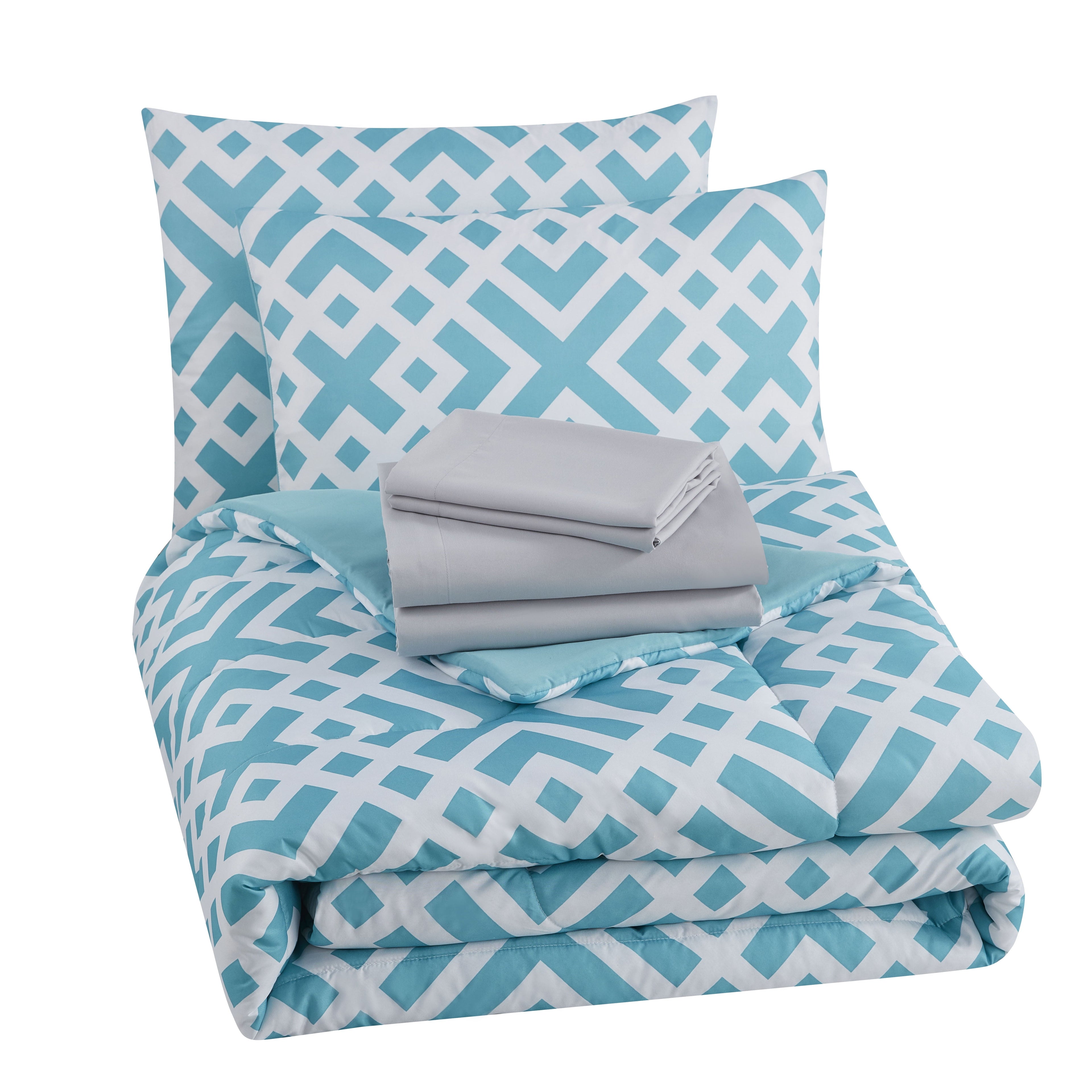 All-Season Teal Geometric 6 Piece Bed in a Bag Comforter Set with Sheets, Twin/Twin-XL - All-Season Down Alternative Comforter Insert Detail