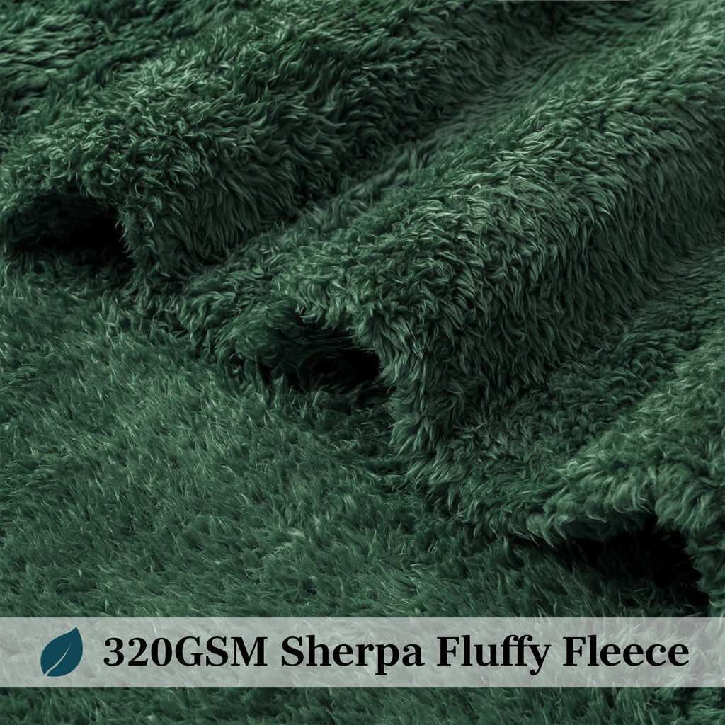 Super Soft Flannel Sherpa Throw Blanket For Couch Sofa, Emerald Green Fluffy Warm Plush Blanket for Bed, Cozy Super Soft Lightweight Thr... - Super Soft Reversible Sherpa Flannel Blanket Detail
