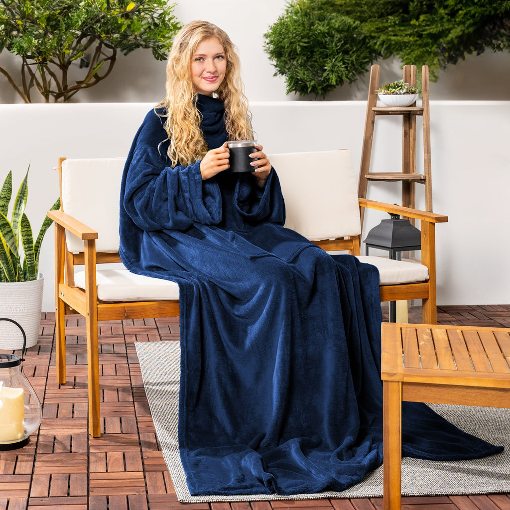 Decorative Knitted Navy Blue Fleece Wearable Blanket with Sleeves for Adults Women Men, Soft Warm Full Body Wrap Throw, Sweatshirt Pocke... - Super Soft Reversible Sherpa Flannel Blanket Detail