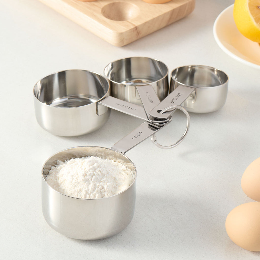 Time-Saving Kitchen Stainless Steel 4-Piece Nesting Measuring Cups - Premium Stainless Steel Garlic Presser & Peeler Detail