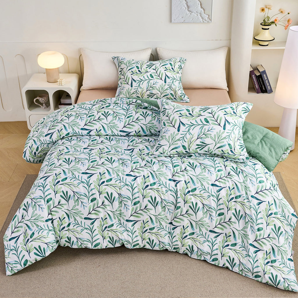 All-Season 3-Piece Floral Comforter Set King Size, Green and White Botanical, Soft Microfiber All-Season Bedding for Adults & Teens - Hypoallergenic Ultra-Fluffy Quilt for Winter Detail