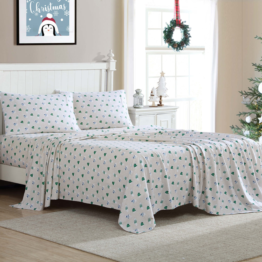 Premium Egyptian Cotton Winter Nights Cotton Flannel Sheet Set, King, Holiday Bears - Premium Ultra-Soft Pillowcase Pair for Sleeping Detail