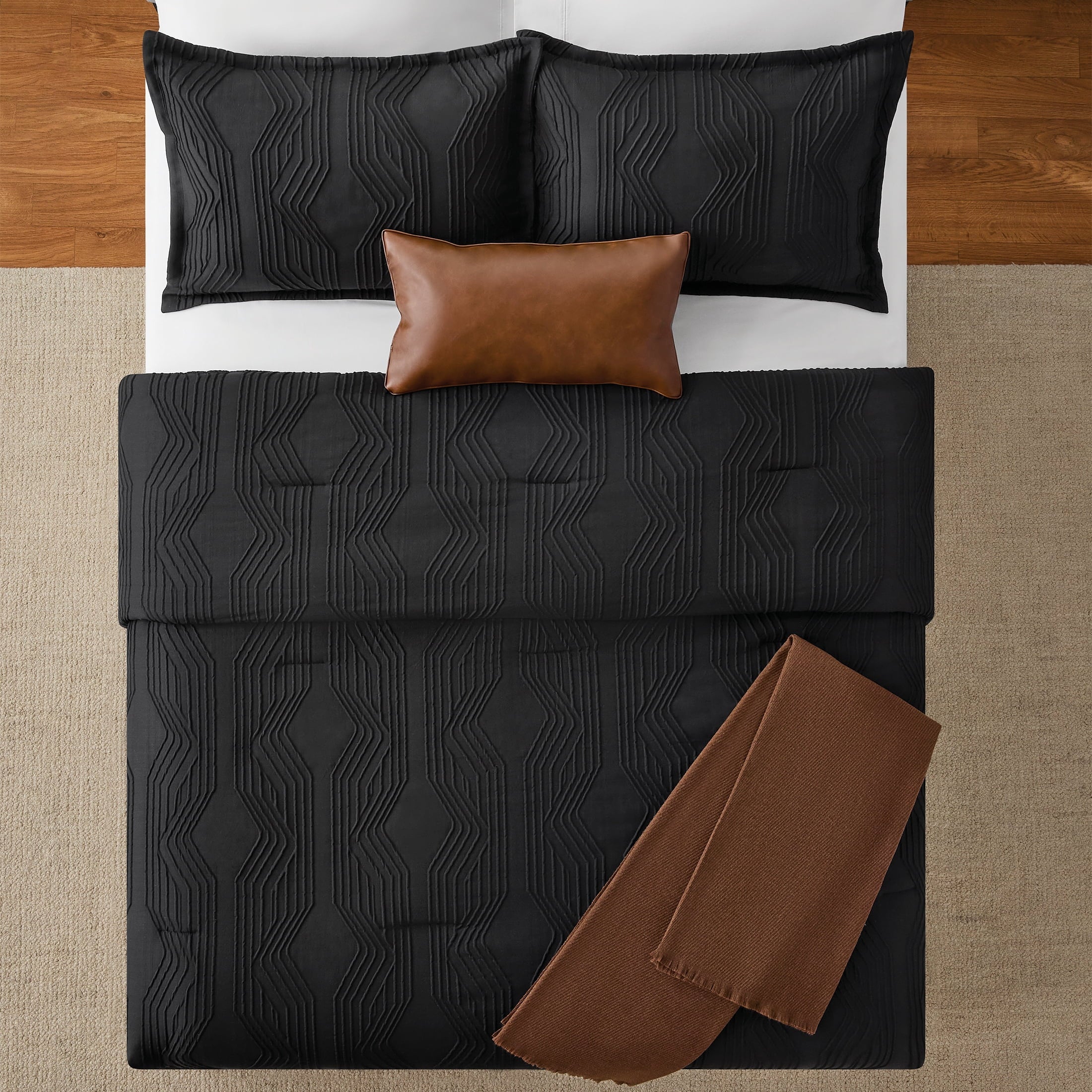 Hypoallergenic Cloud Full/Queen Comforter Set, All-Season, 5-Piece, Black Jacquard Geo - Cloud-Like Soft Lightweight Bed Comforter Detail