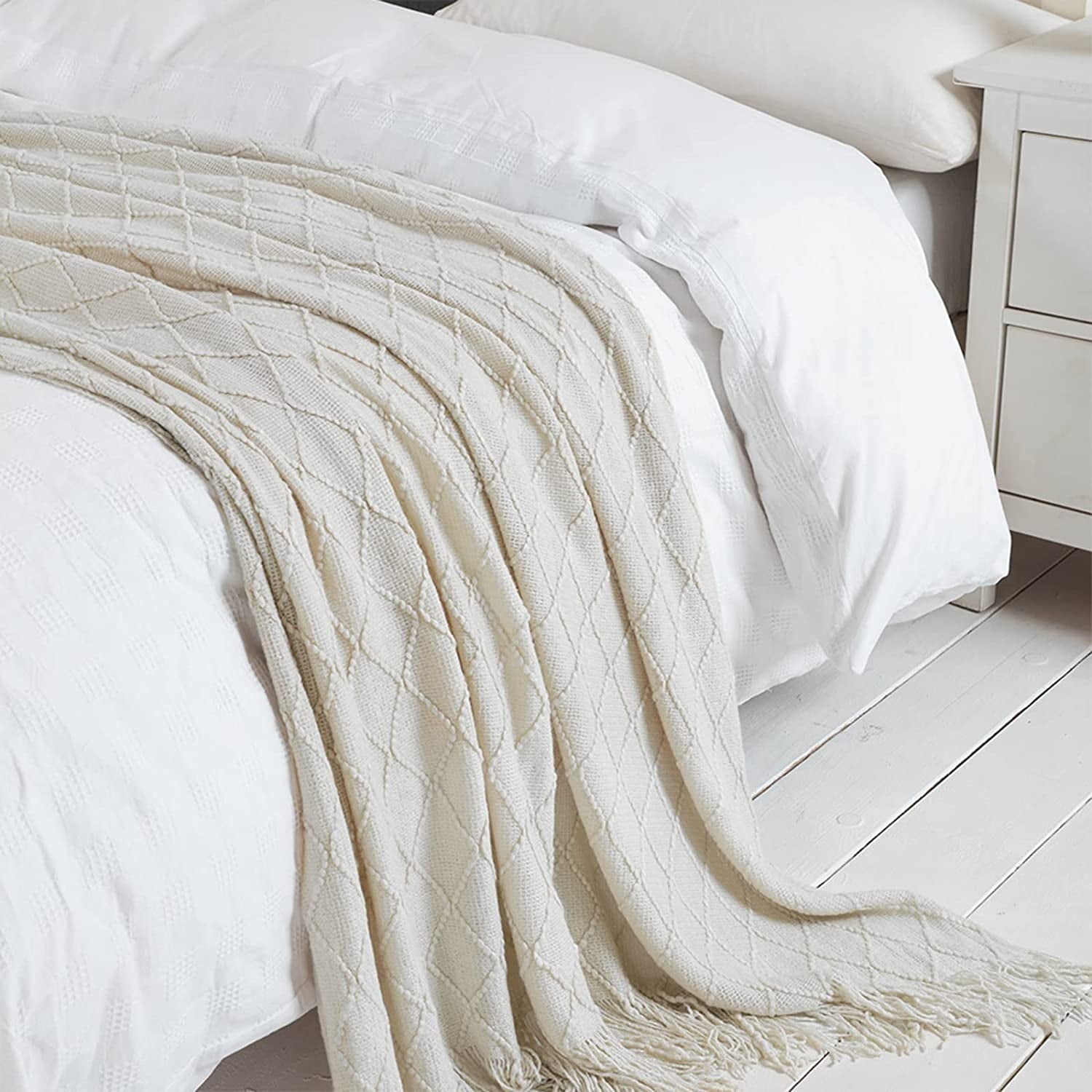 Reversible Sherpa Rhombus Beige Throw Blanket, Soft and Lightweight, 50"x 60" - Super Soft Reversible Sherpa Flannel Blanket Detail