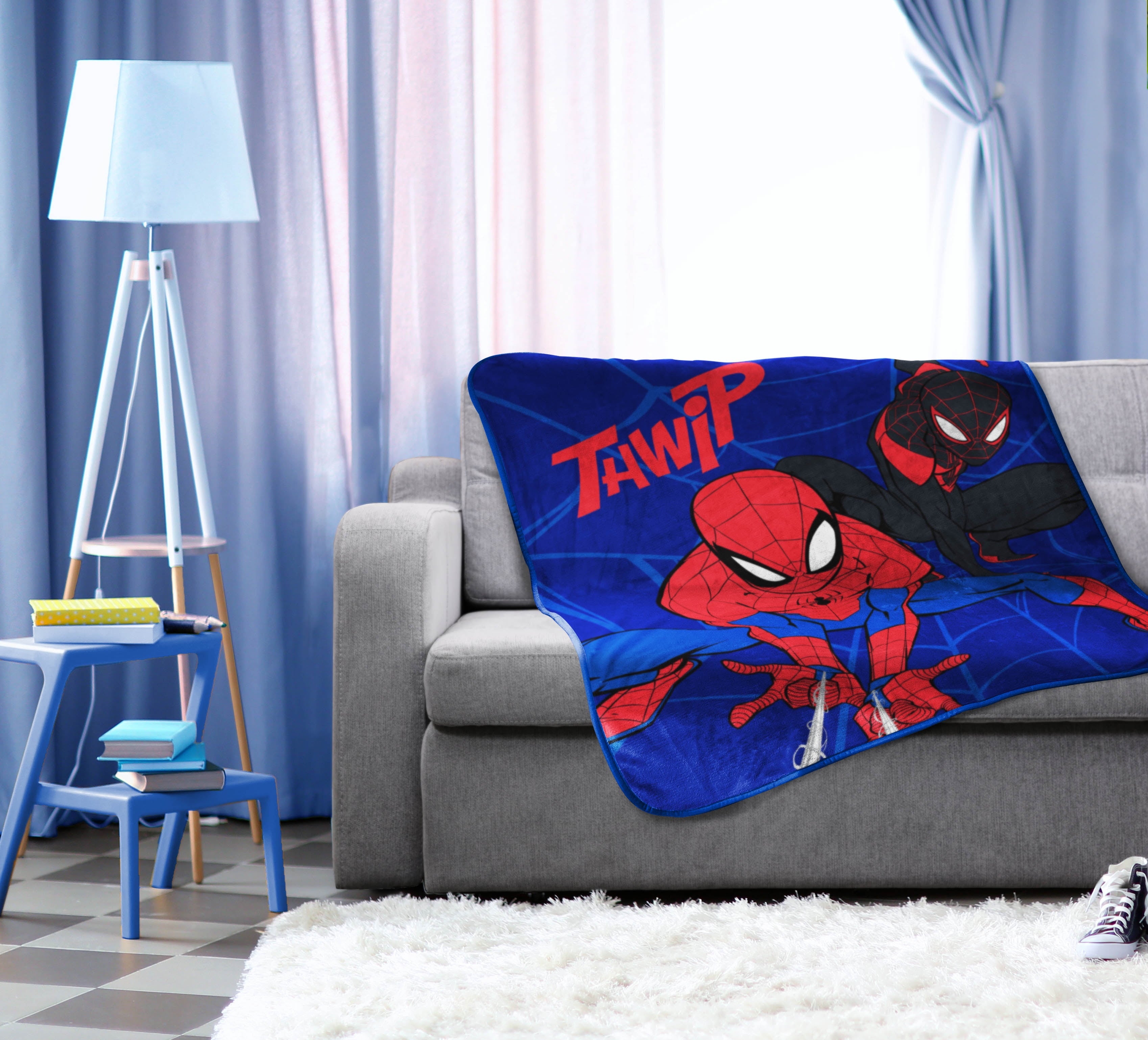 Super Soft Flannel Kids Throw Blanket, 46 x 60, Microfiber, Blue, Marvel - Luxury Knitted Decorative Throw Blanket with Fringes Detail