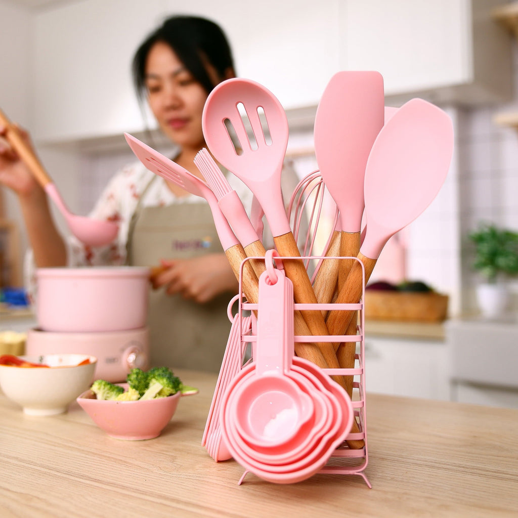 Non-Stick Safe 32 PCS Silicone Cooking Utensils Set, 446°F Heat Resistant for Nonstick Cookware - Heat-Resistant Silicone Cooking Spatula Turner Detail