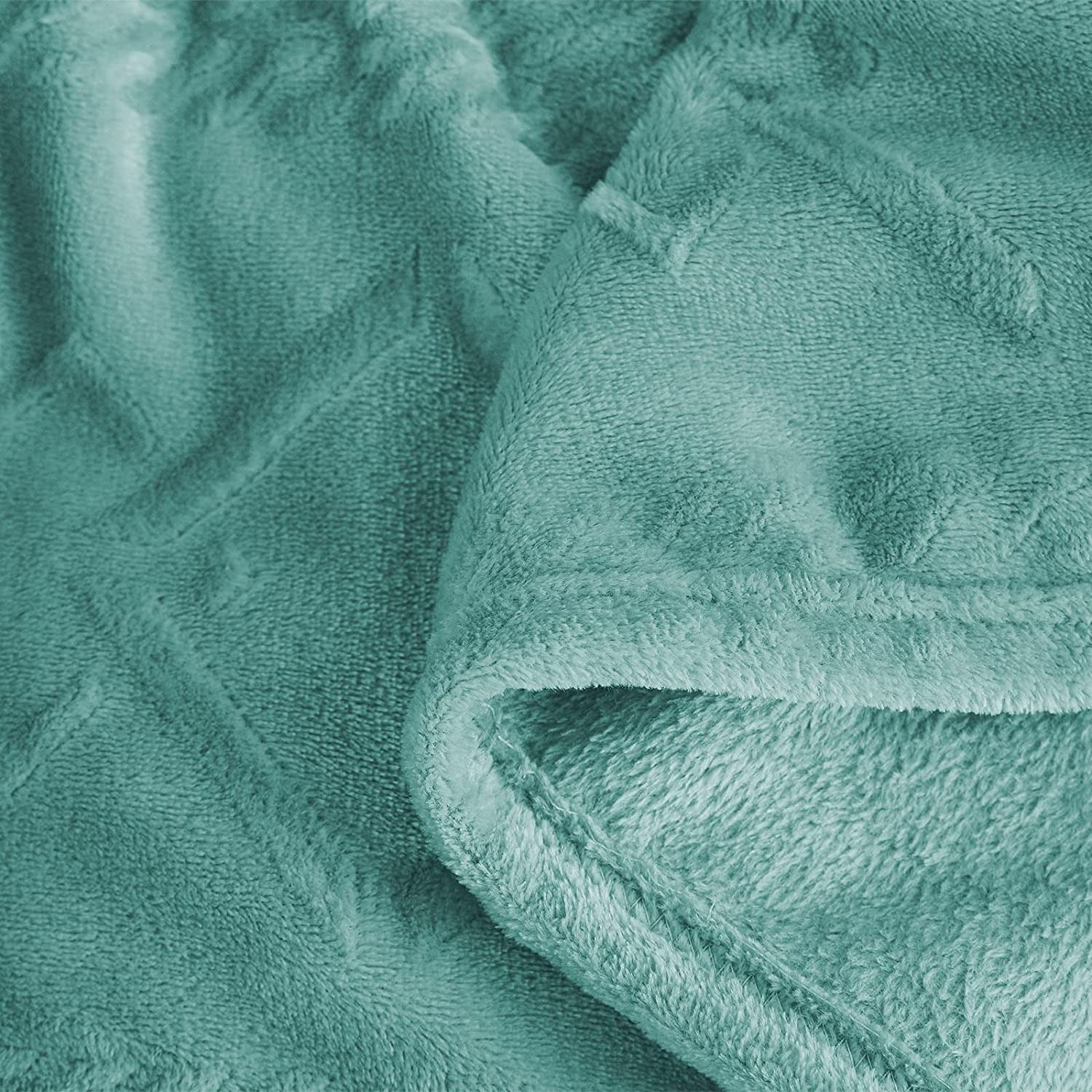 Decorative Knitted Queen Size Soft Bed Blanket, Warm Fuzzy Luxury Bed Blankets, Decorative Geometry Pattern Plush Throw Blanket for Bed,... - Cozy Fleece Throw Blanket for Couch & Bed Detail