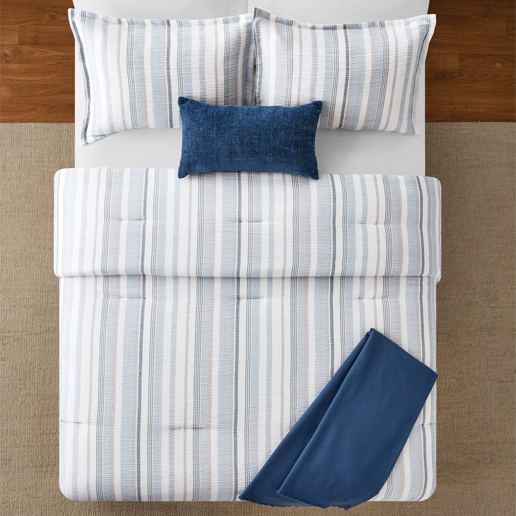 Heavyweight Warmth Full/Queen Comforter Set, All-Season, 5-Piece, Blue Yarn Dyed Stripe - All-Season Down Alternative Comforter Insert Detail