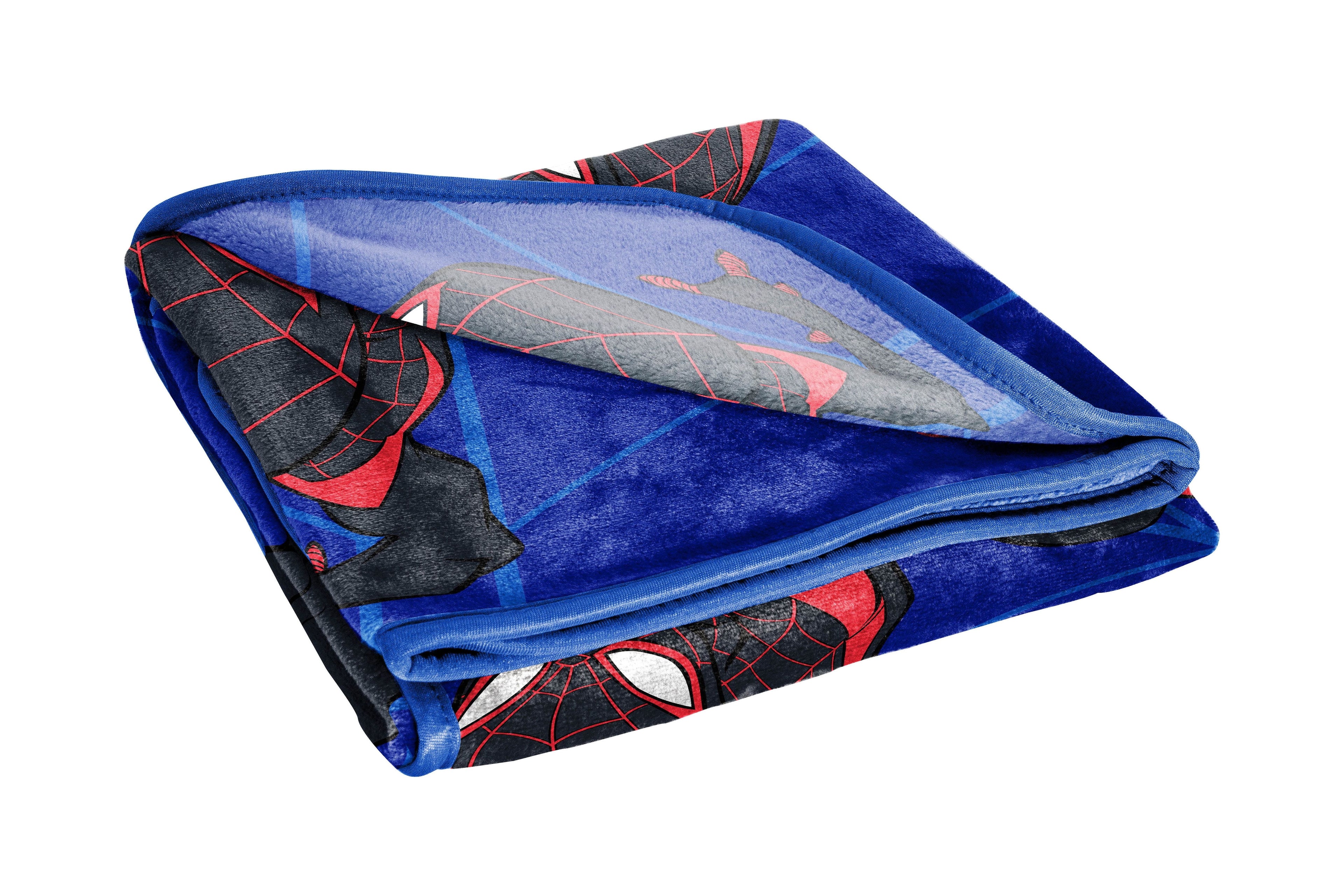 Super Soft Flannel Kids Throw Blanket, 46 x 60, Microfiber, Blue, Marvel - Luxury Knitted Decorative Throw Blanket with Fringes Detail