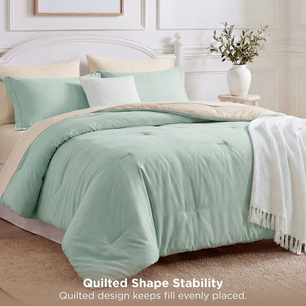Hypoallergenic Cloud Queen Comforter Set Sage Green, 7 Pieces Lightweight Queen Bedding Sets, Contrasting Design - All-Season Down Alternative Comforter Insert Detail