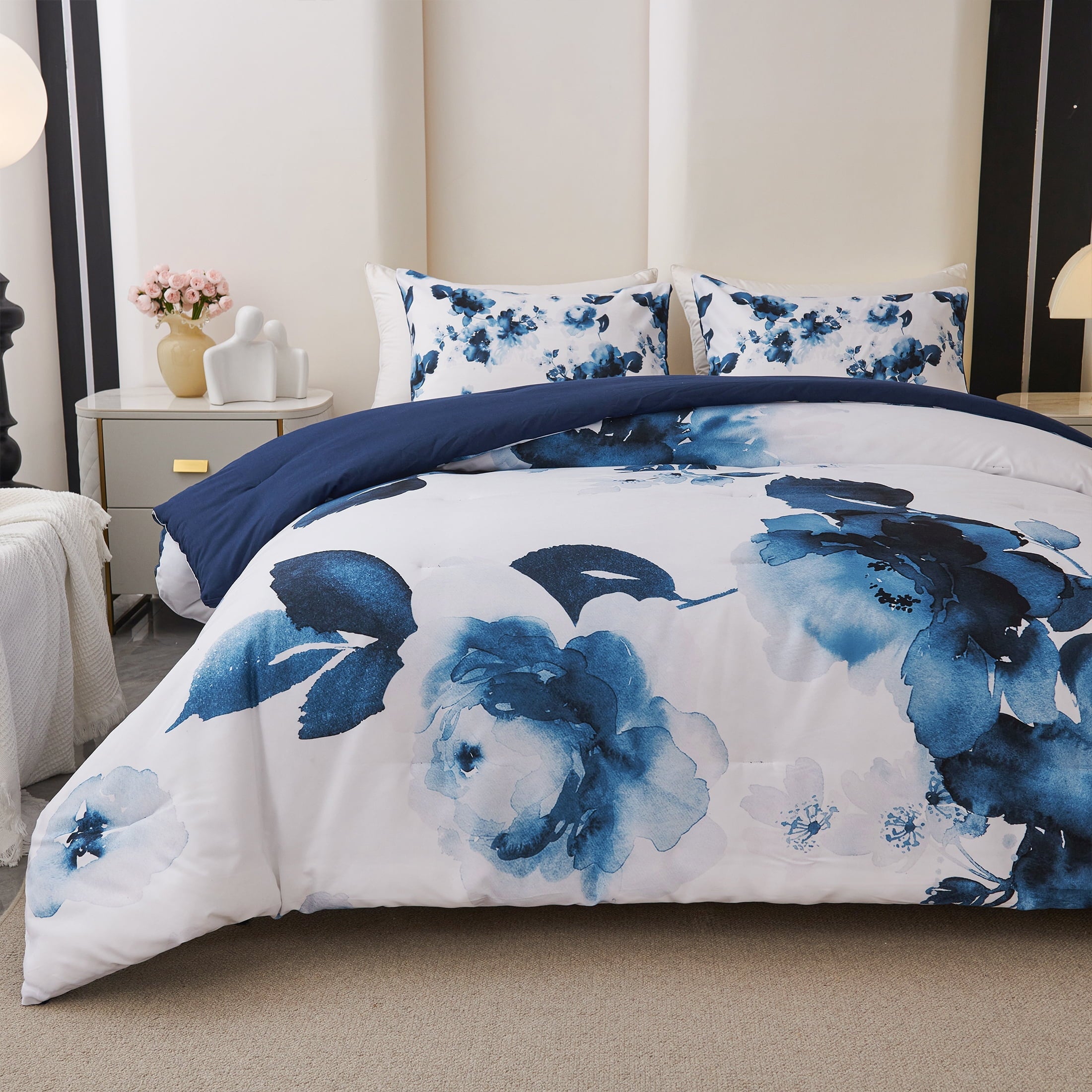 All-Season 3 Pieces Blue and White Floral Comforter Set King Size, Flower Bedding with Watercolor Flowers Pattern for Women, Rev... - Hypoallergenic Ultra-Fluffy Quilt for Winter Detail