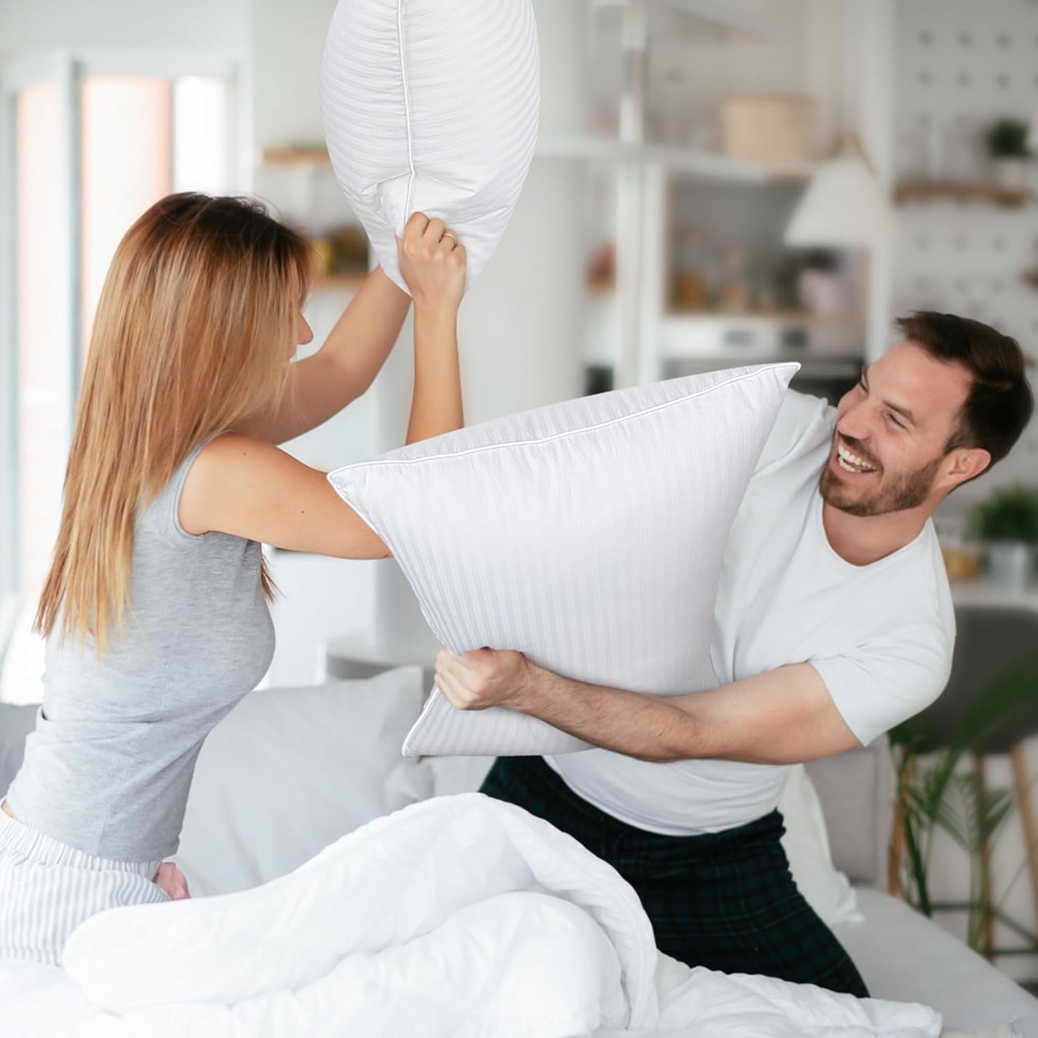 Hotel Collection Goose Feather Pillows Queen Size Set of 2, Hotel Down Bed Pillow for Sleeping,Soft 600 TC Cotton Cover - Decorative Throw Pillow Cushion for Sofa & Bed Detail