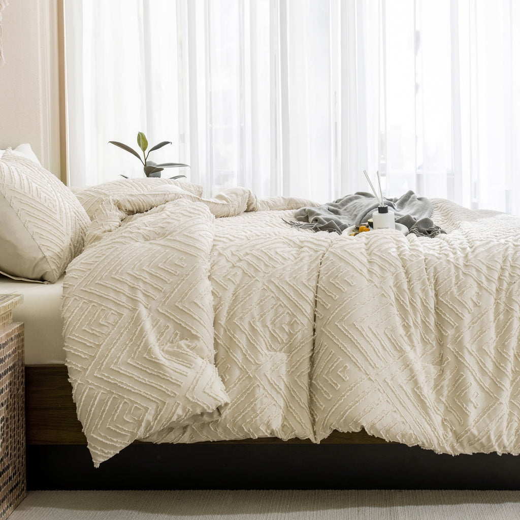 Luxurious Quilted King Size Comforter Sets Beige - 3 Pieces Cream Boho Bedding Comforter Set for King Bed - Soft Fluffy Tufted Textured... - Hypoallergenic Ultra-Fluffy Quilt for Winter Detail
