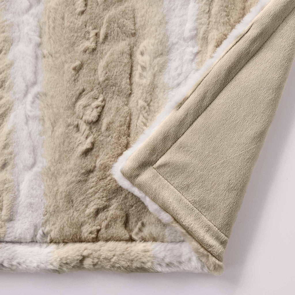Cozy Fleece Almond Biscuit Ombre Faux Fur Throw, 50"x72" - Super Soft Reversible Sherpa Flannel Blanket Detail
