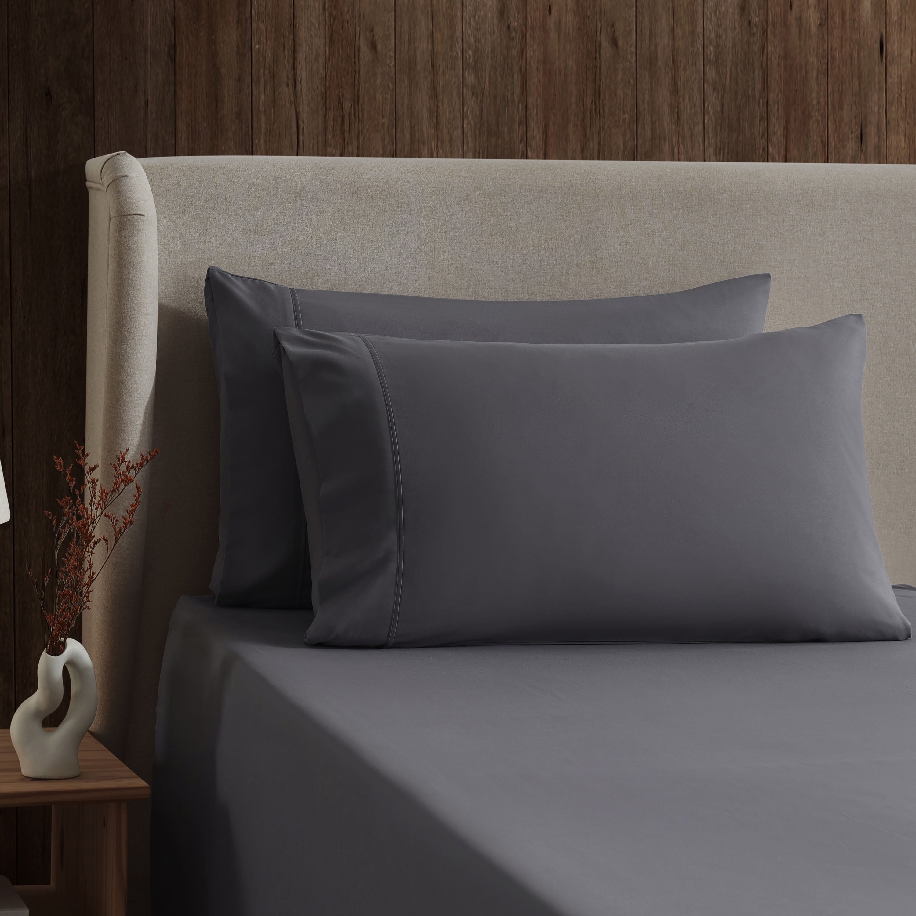 Cooling Sateen Queen Sheets Set, 1800 Series Extra Deep Pocket Sheets Queen Soft Microfiber Bed Sheets, 4 Piece Queen Sheet sets - Cooling Hotel Quality Bedding Sheets and Pillowcases Detail