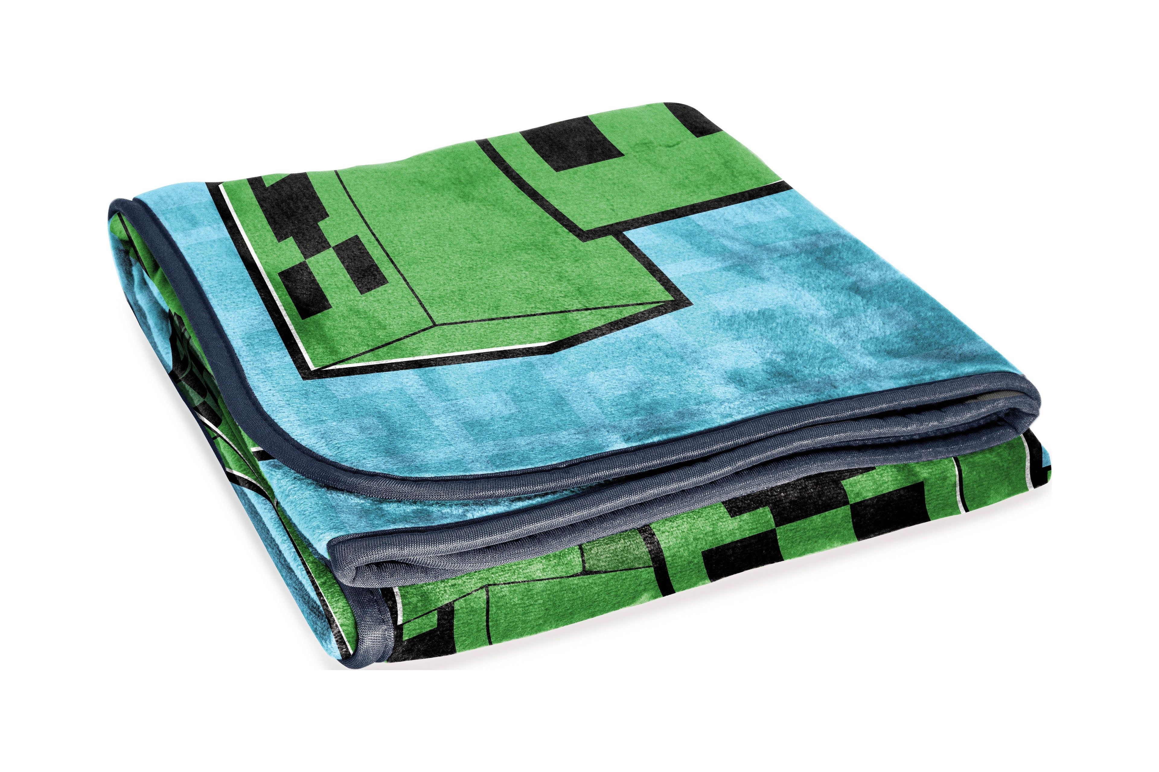 Decorative Knitted Kids Silk Touch Throw Blanket, 46 x 60, Microfiber, Blue - Super Soft Reversible Sherpa Flannel Blanket Detail