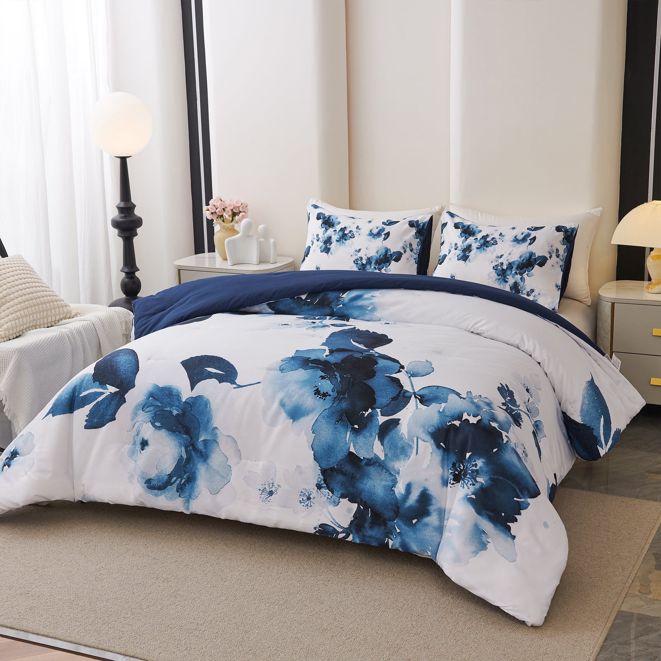 All-Season 3 Pieces Blue and White Floral Comforter Set King Size, Flower Bedding with Watercolor Flowers Pattern for Women, Rev... - Hypoallergenic Ultra-Fluffy Quilt for Winter Detail