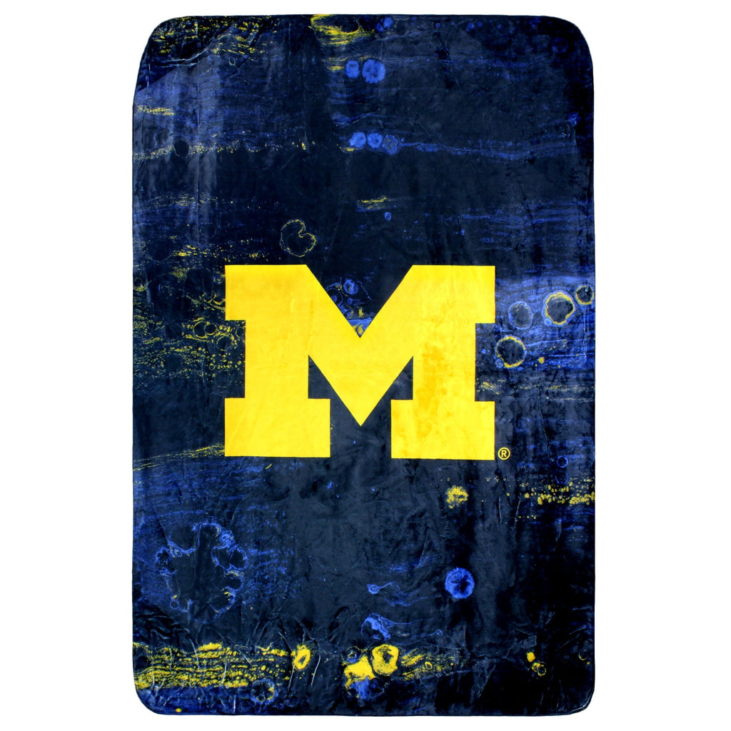 Cozy Fleece Michigan Wolverines Sublimated Soft Throw Blanket, 42" x 60" - Cozy Fleece Throw Blanket for Couch & Bed - Default Title