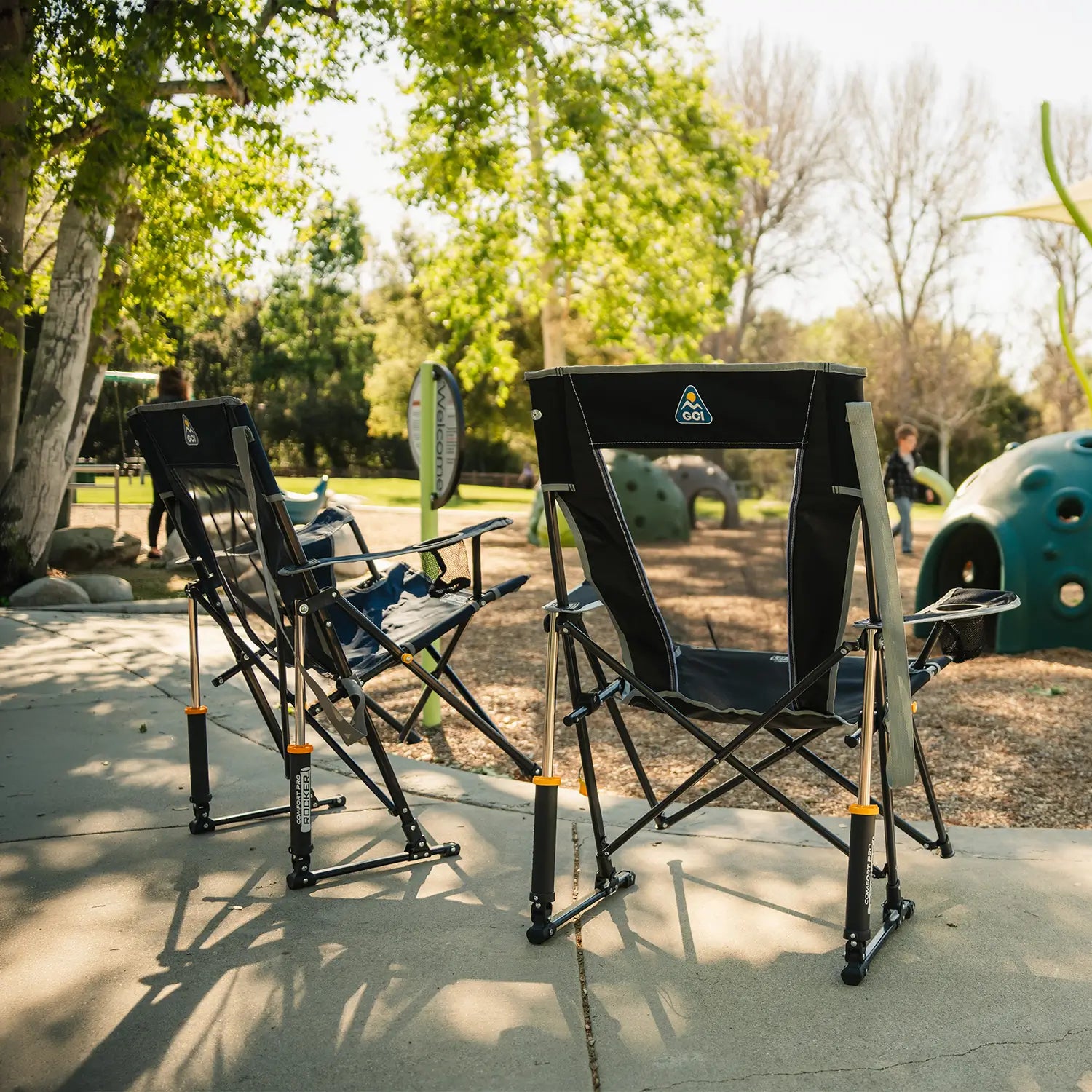 Luxury Camp Comfort Pro Rocker - Choice 375 - RoadTrip Rocker Smooth Motion Camp Chair Detail