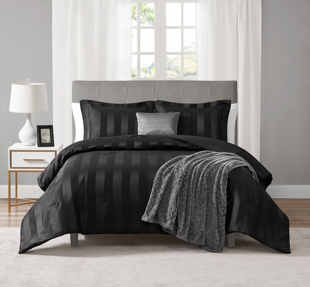 All-Season Rich Black 5 Piece Damask Stripe Comforter Set, King, Adult, Unisex - Luxurious Quilted Duvet Cover Set - Default Title