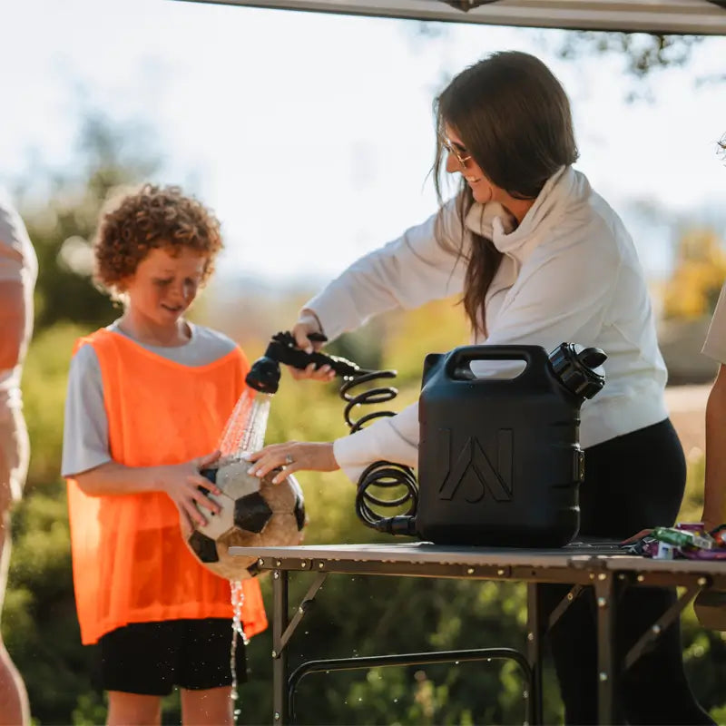 Multi-Functional Cook Slim-Fold Table - Choice 196 - Portable Camping Table with Heat-Resistant Countertop Detail