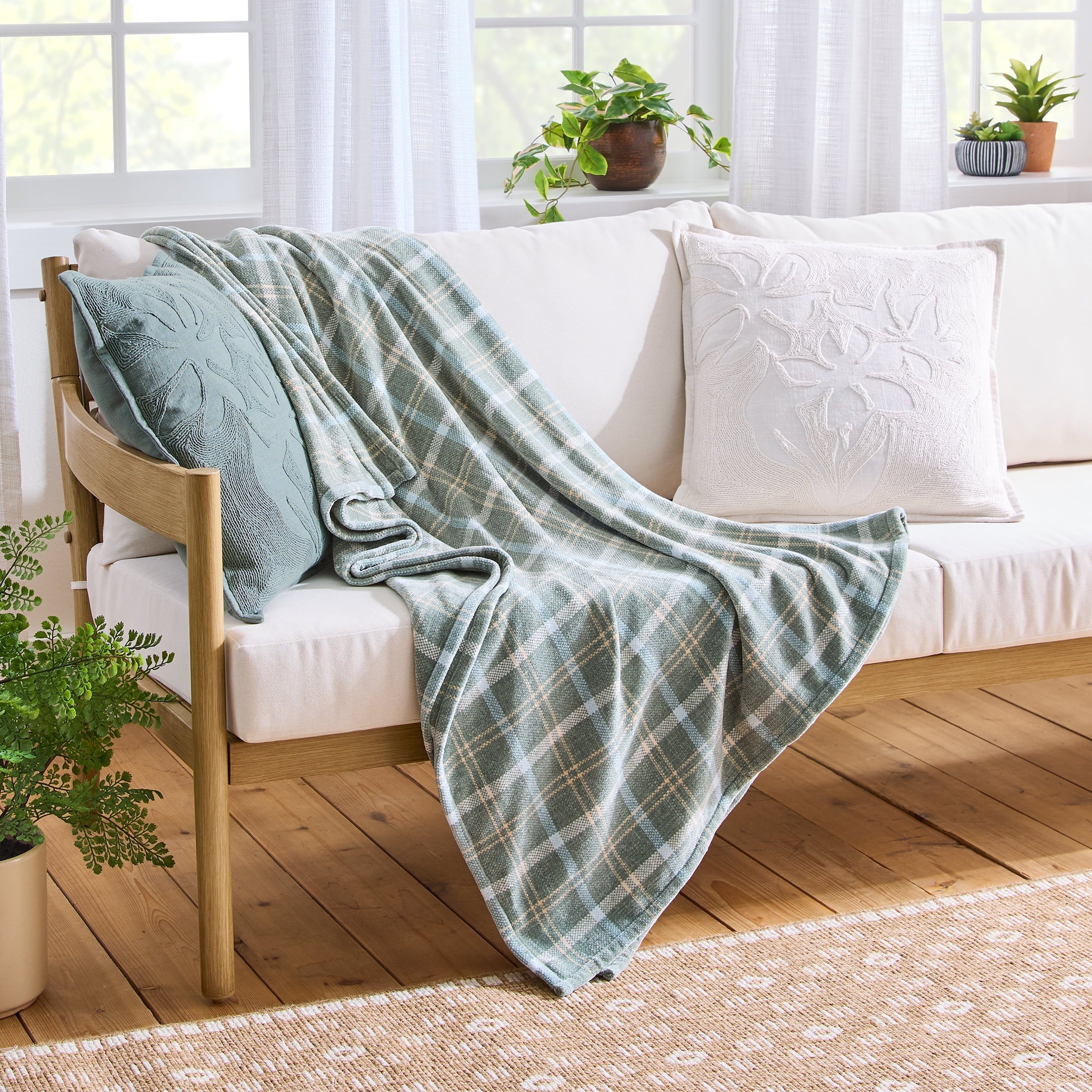 Lightweight Warm Woven Chenille Plaid Throw Blanket, Green River , 50x72 Inches - Luxury Knitted Decorative Throw Blanket with Fringes - Default Title