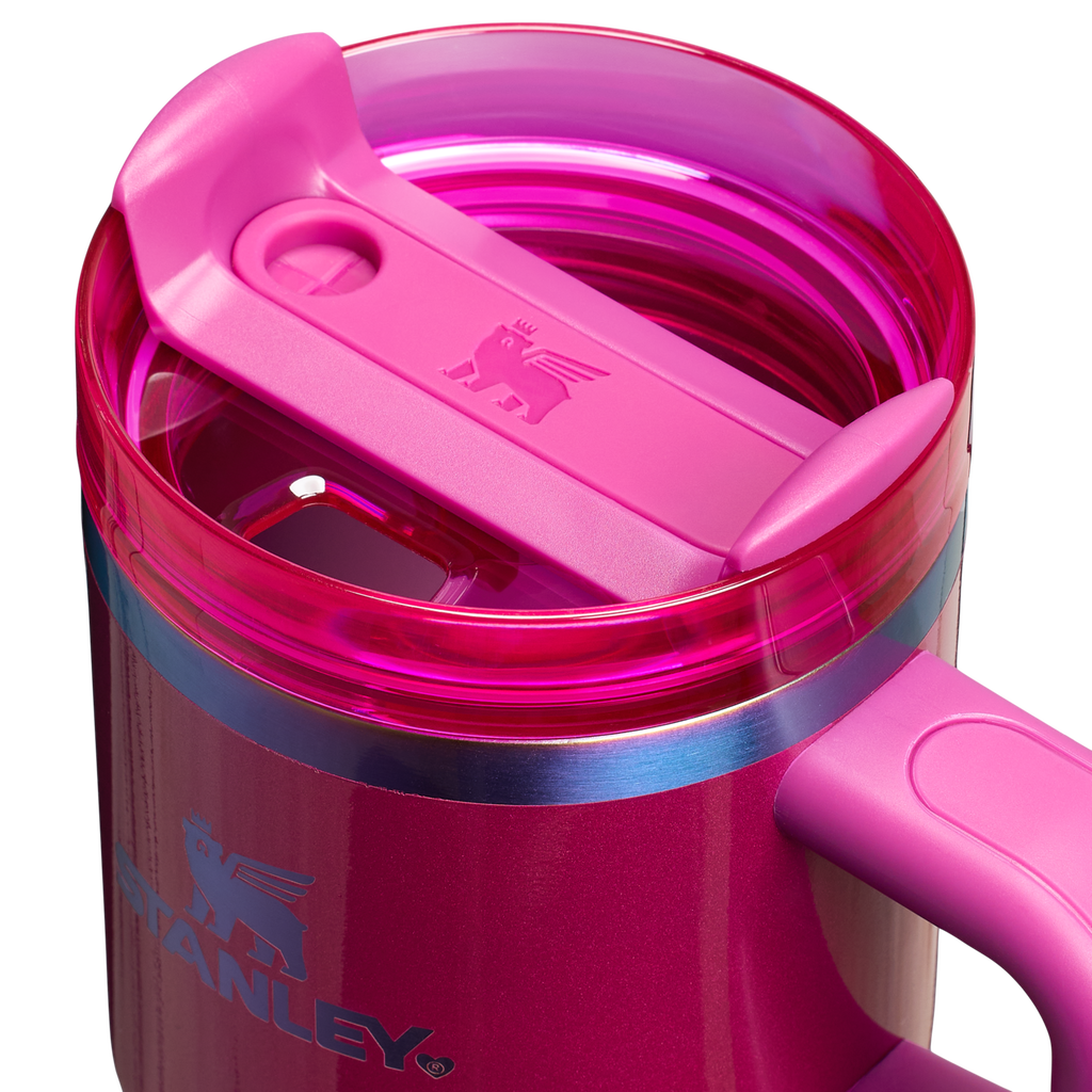 Splash-Resistant FlowState The Quencher H2.O Flowstate Tumbler with Handle | Stanley Create D309N - FlowState 3-Position Lid Insulated Travel Mug Detail