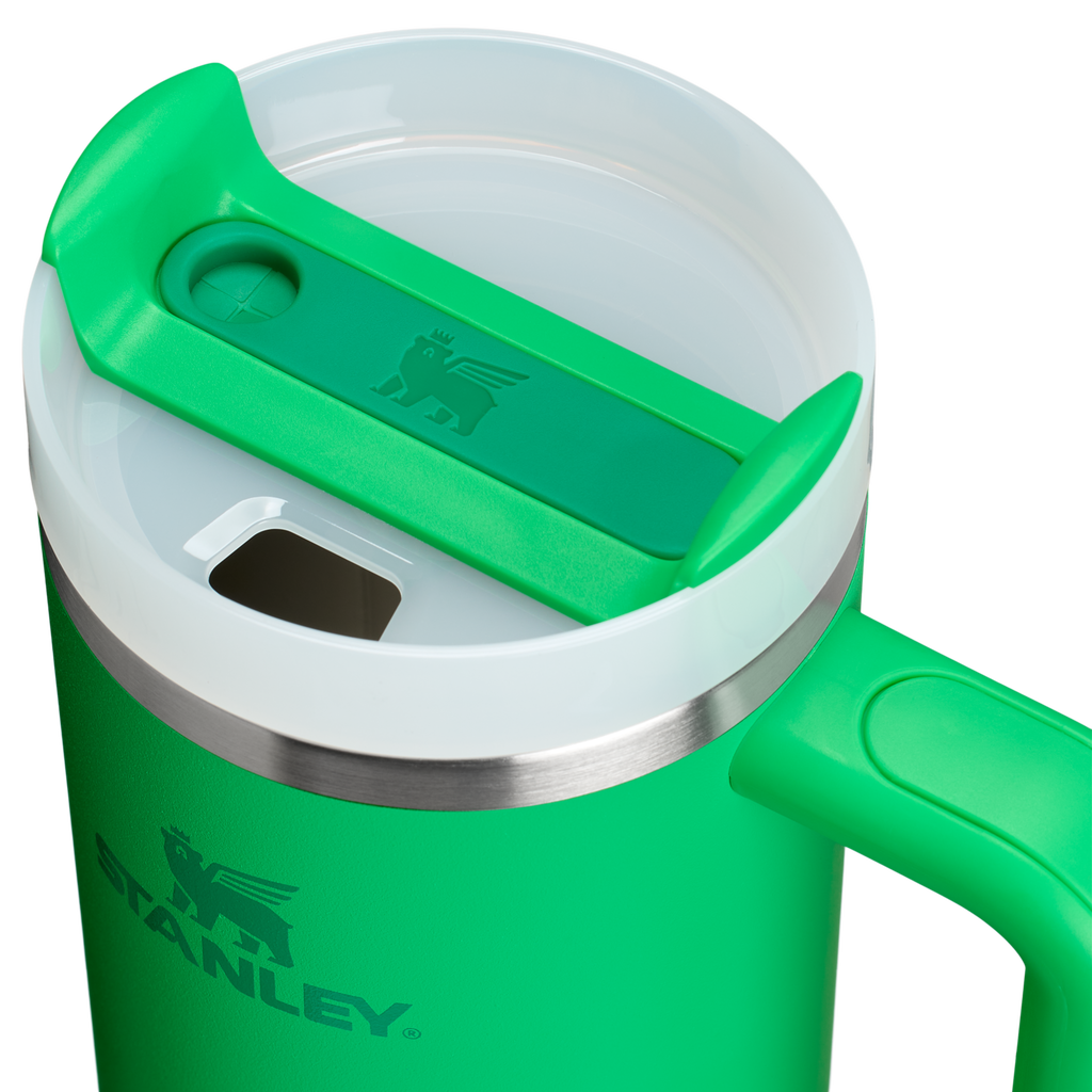 Car-Cup Friendly The Quencher H2.0 Flowstate Tumbler | Stanley Create D331C - Premium Stainless Steel Straw Cup for All-Day Hydration Detail