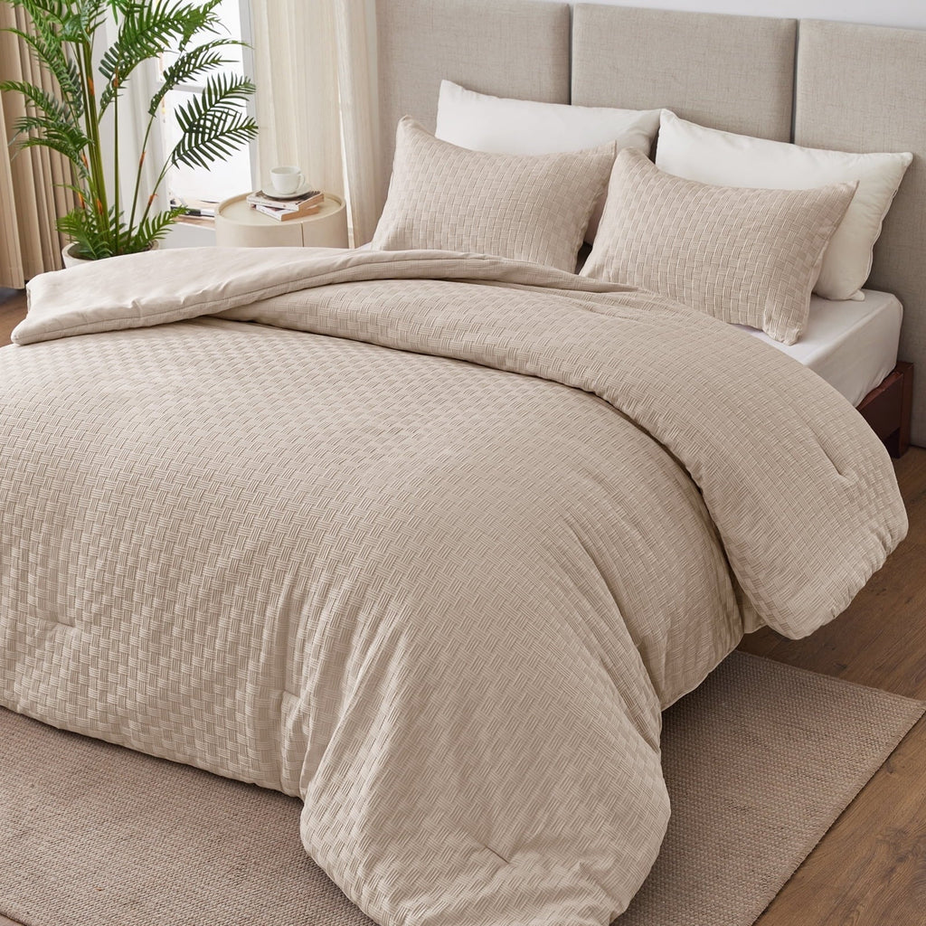Hypoallergenic Cloud 3-Piece Jacquard Braid Ultra Soft King Comforter Set, Luxury Reversible Microfiber Oversized Comforters Bedding Set w... - Cloud-Like Soft Lightweight Bed Comforter - Default Title