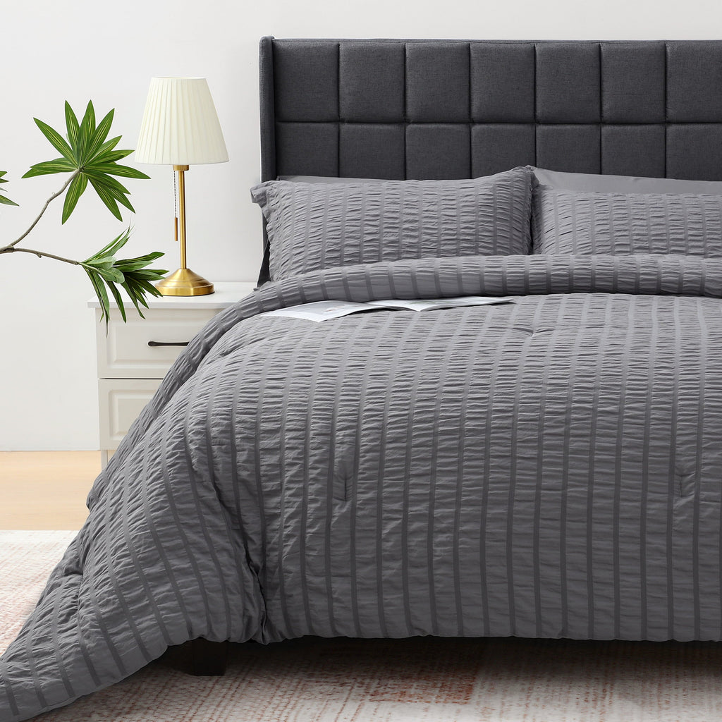 Hypoallergenic Cloud 7 Piece Queen Comforter Set, Bed in a Bag with Sheets, Pillowcases & Shams, All Season Soft Bedding, Cozy and Lightwe... - Hypoallergenic Ultra-Fluffy Quilt for Winter Detail