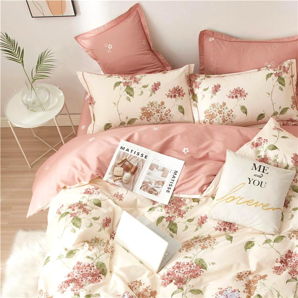 Heavyweight Warmth White with Pink Flowers King Comforter Sets, 3 Pieces Chic Garden Style Reversible Bedding Sets for Adults All Season - Cloud-Like Soft Lightweight Bed Comforter Detail