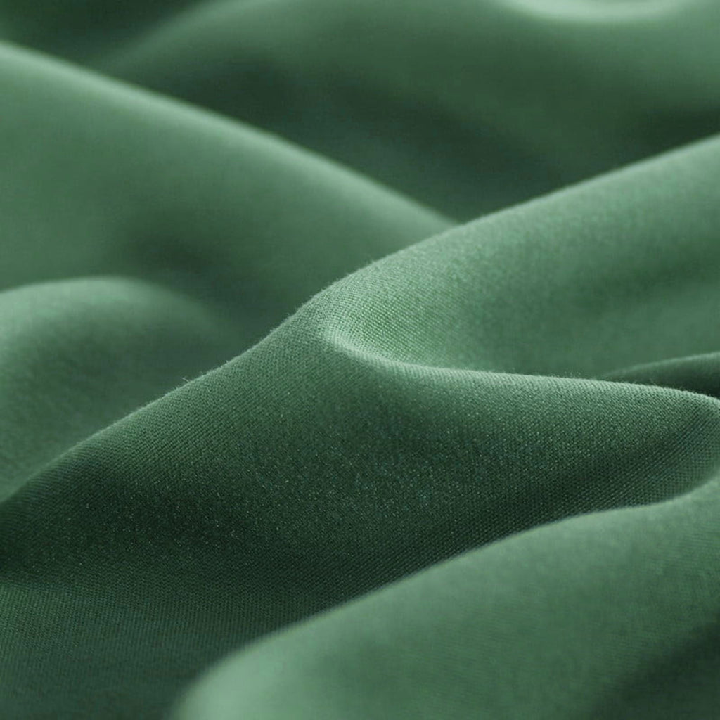 Hypoallergenic Cloud Grass Green/Grey Queen Size Comforter Set,3-Pieces Reversible Comforter Set Soft and Lightweight,All Season Down Alte... - All-Season Down Alternative Comforter Insert Detail