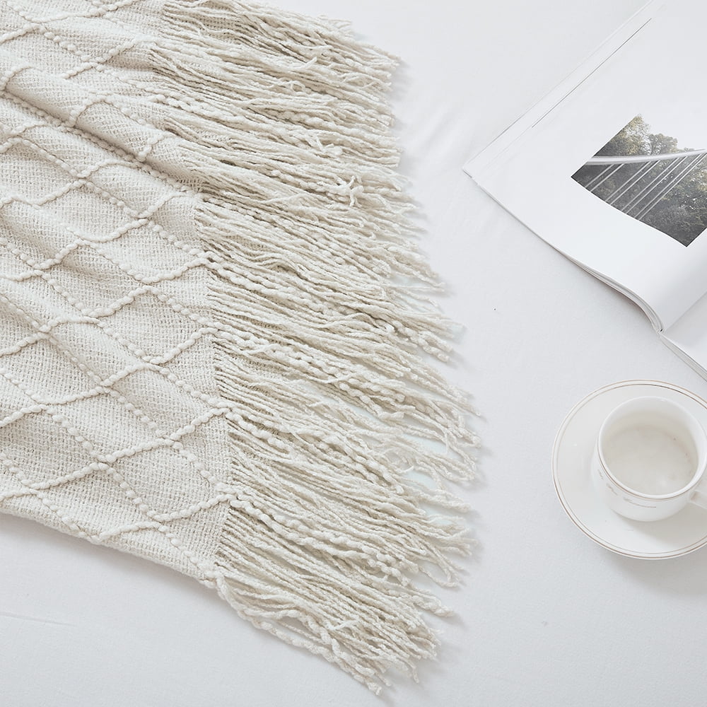Reversible Sherpa Rhombus Beige Throw Blanket, Soft and Lightweight, 50"x 60" - Super Soft Reversible Sherpa Flannel Blanket Detail